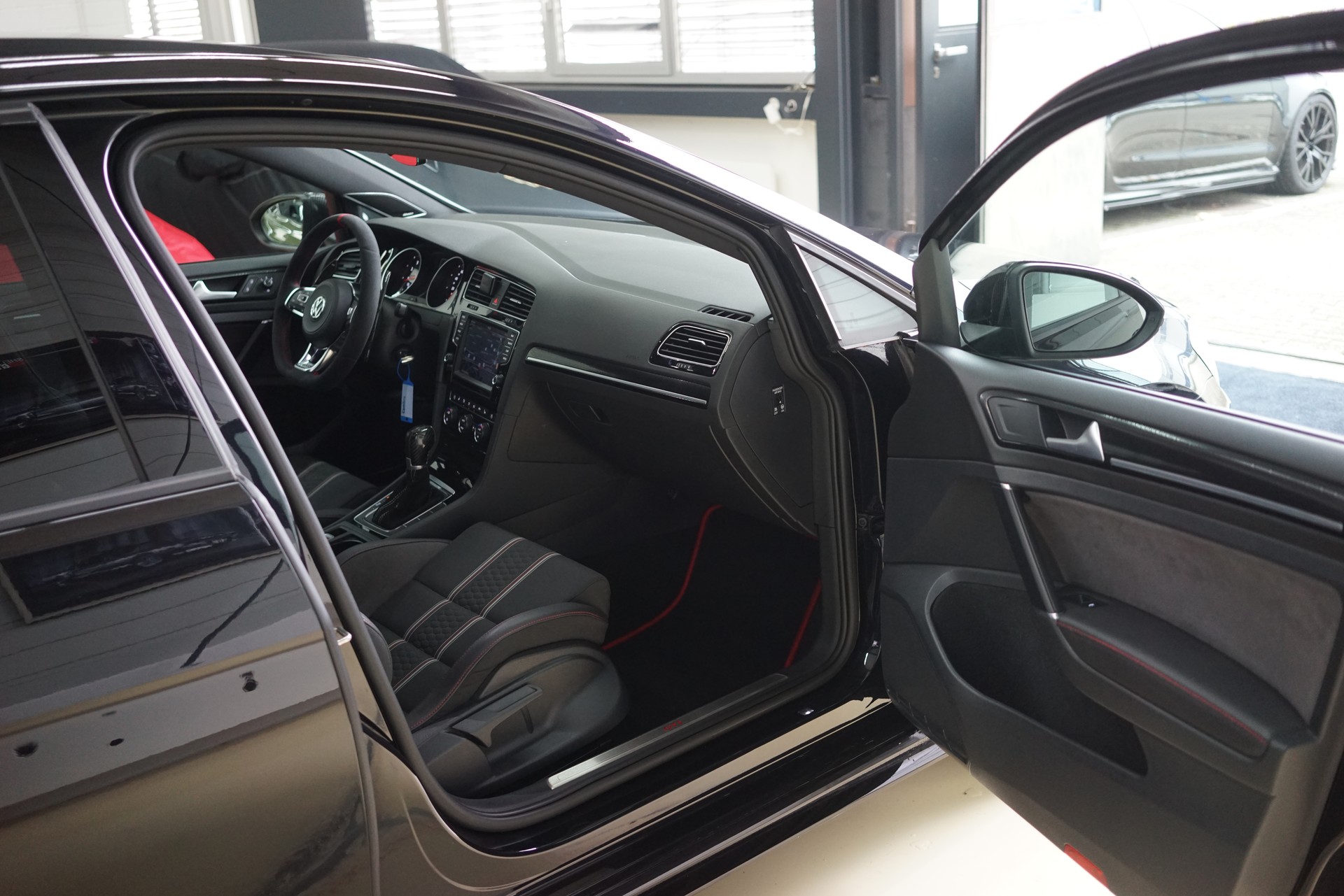 VW Golf 2.0 TSI GTI Clubsport DSG / HJS Downpipe ** - 26