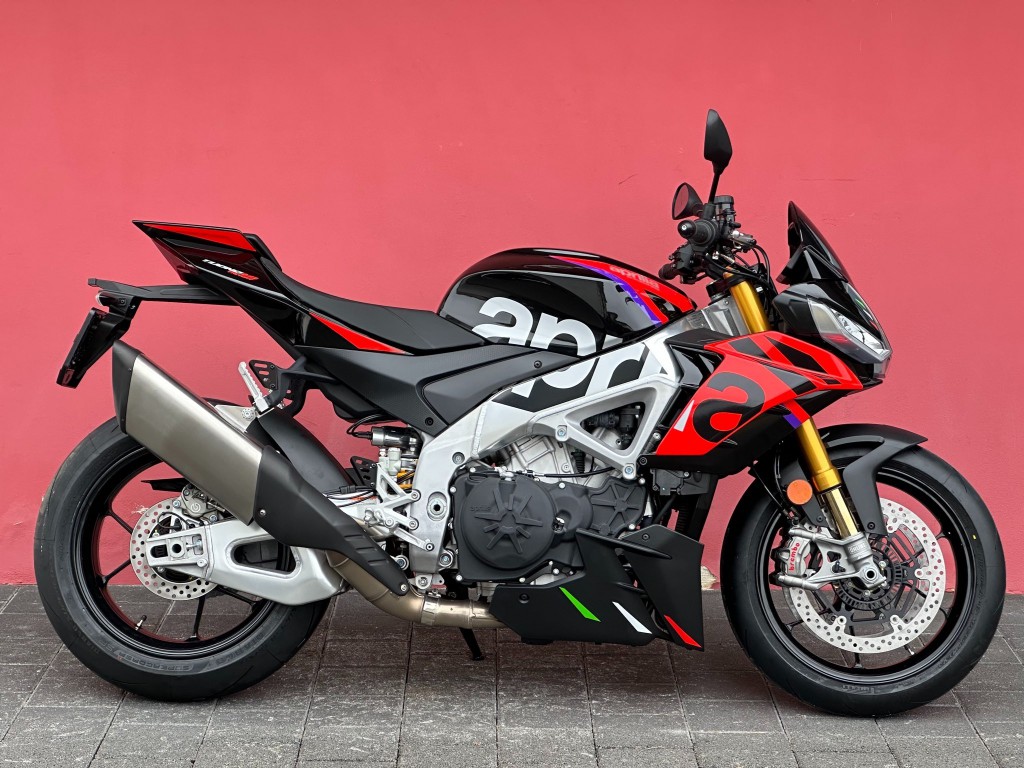 APRILIA Tuono V4 1100 Factory - 13