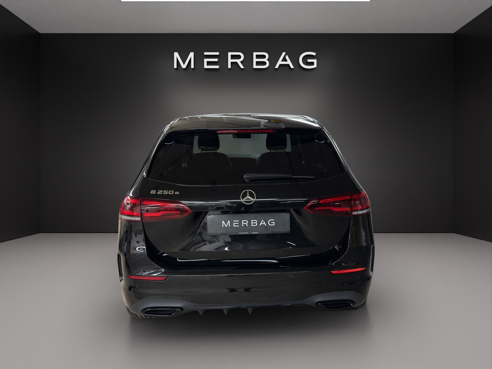 MERCEDES-BENZ B 250 e AMG Line - 4