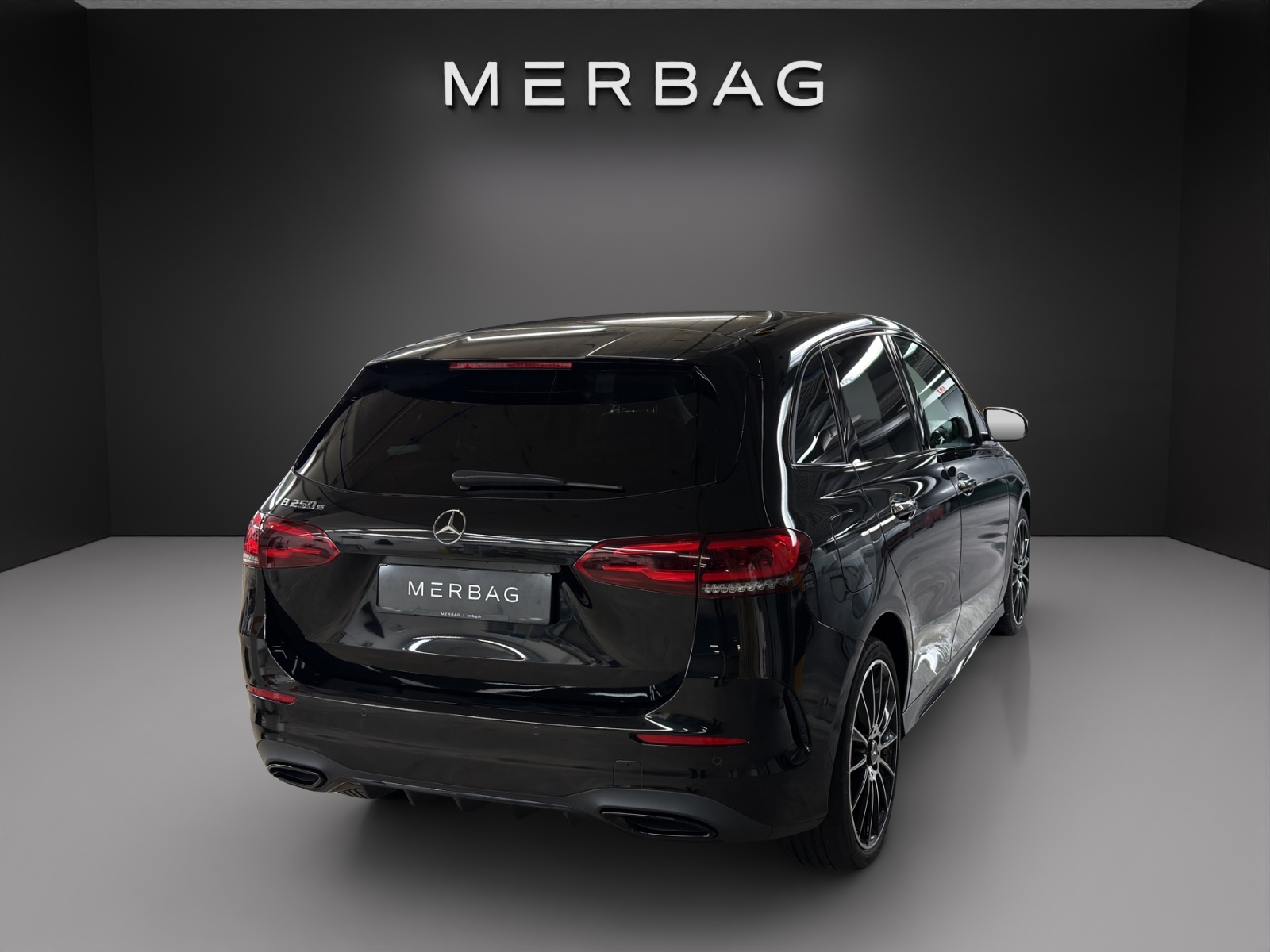 MERCEDES-BENZ B 250 e AMG Line - 5