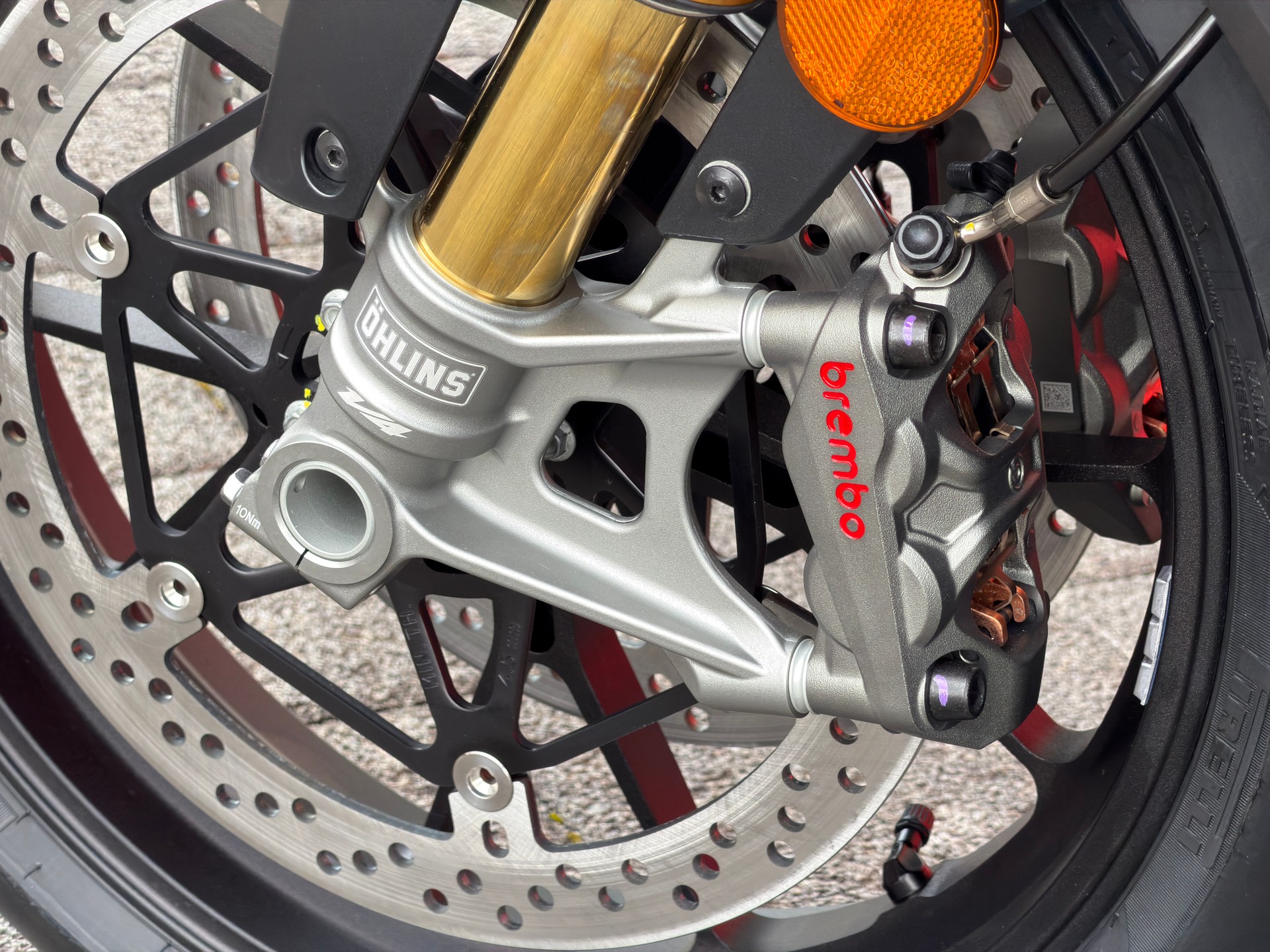 APRILIA RSV4 1100 E5+ Factory - 6