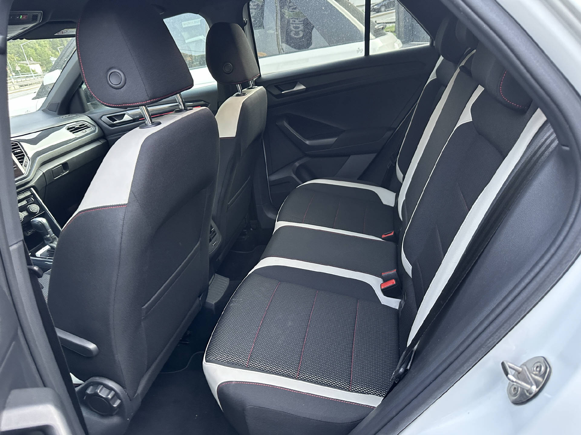 VW T-Roc 2.0 TSI Sport DSG 4motion - 9