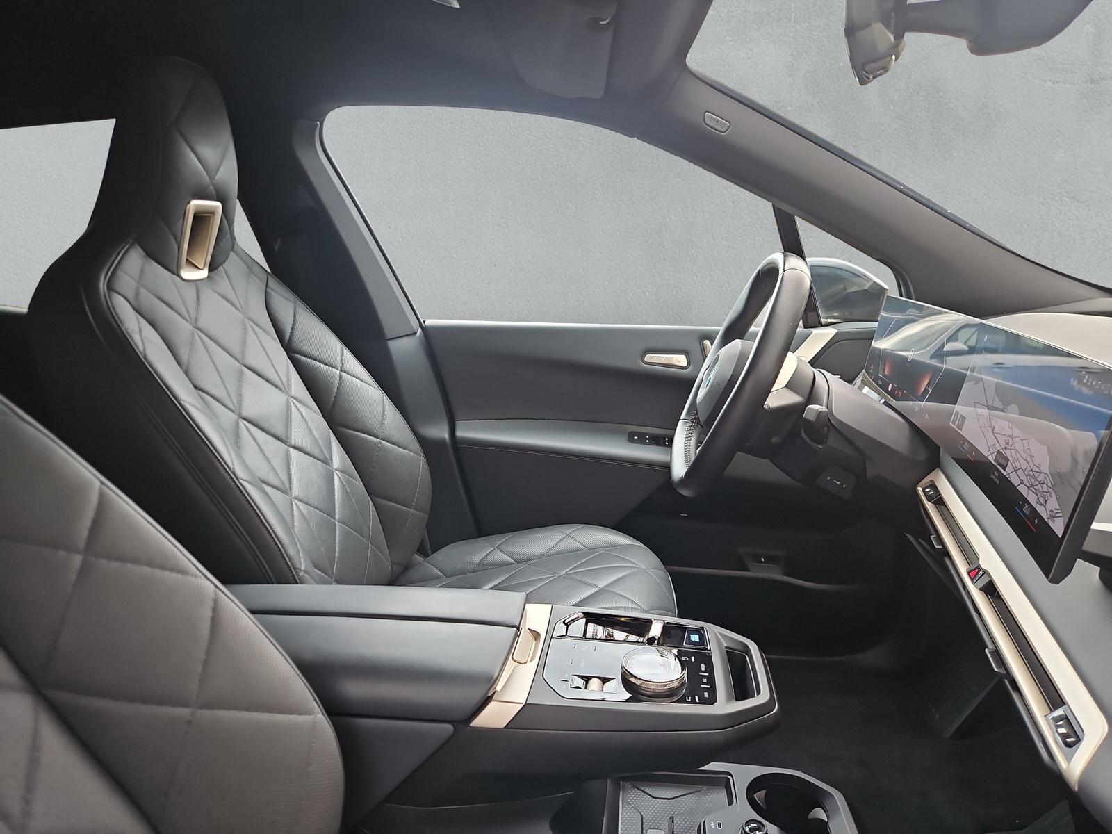 BMW iX xDrive40 Sport i20 (CH) ** Action Leasing à 1.9% **📍 - 14