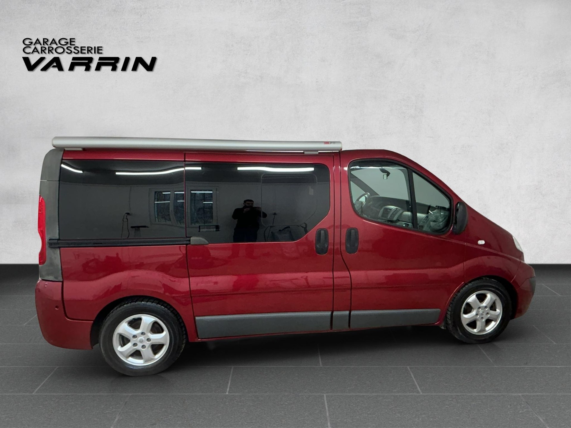 RENAULT Trafic Bus 2.7 t L1 H1 2.5 dCi 146 Generation Q. - 7