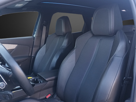 PEUGEOT 3008 300e Hybrid4 GT - 7