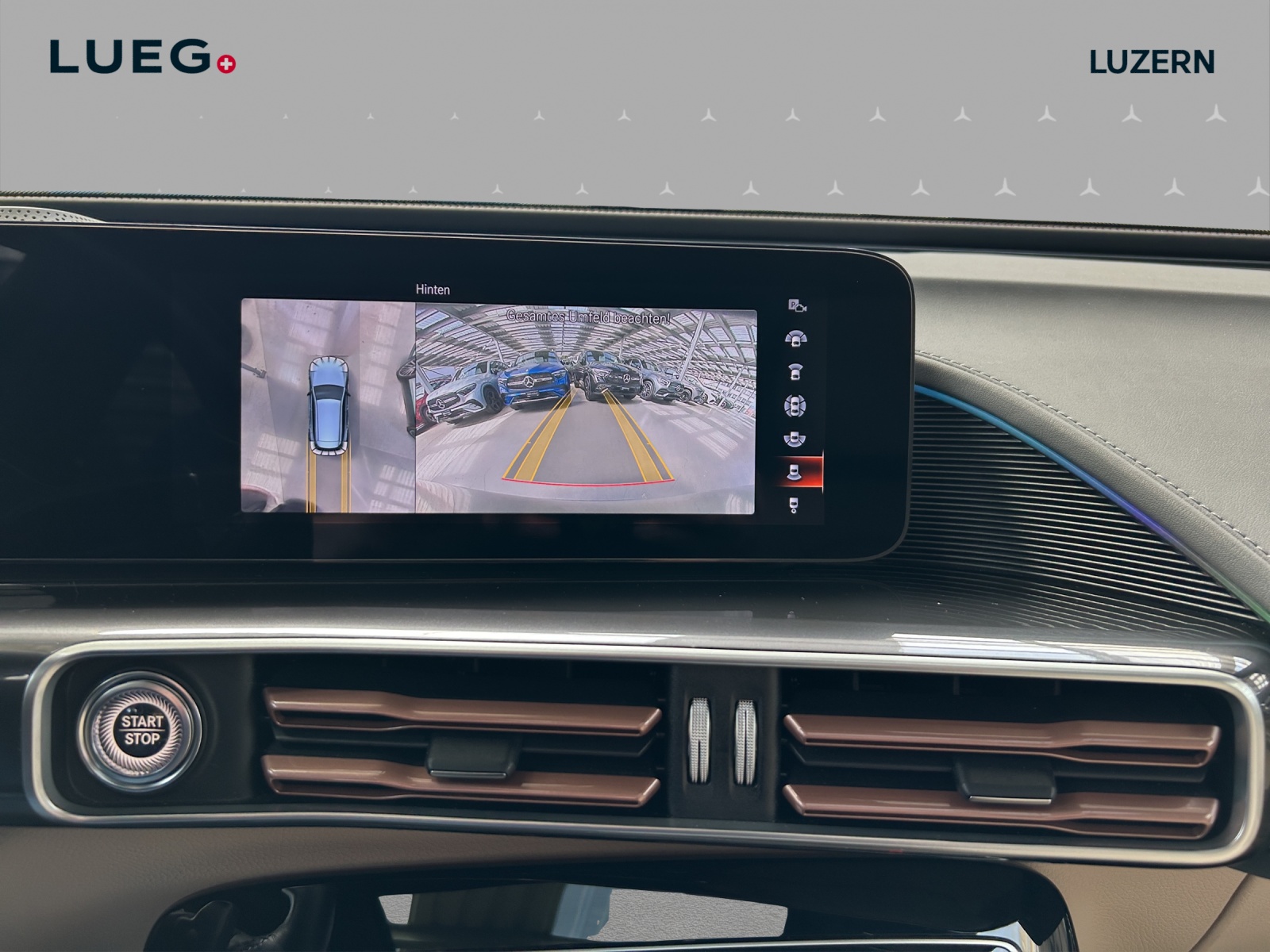 MERCEDES-BENZ EQC 400 4Matic - 12