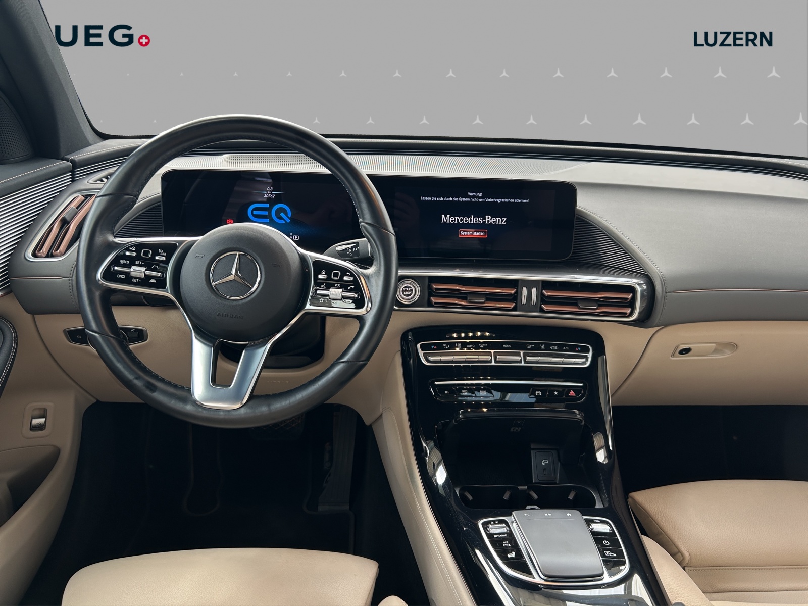 MERCEDES-BENZ EQC 400 4Matic - 11