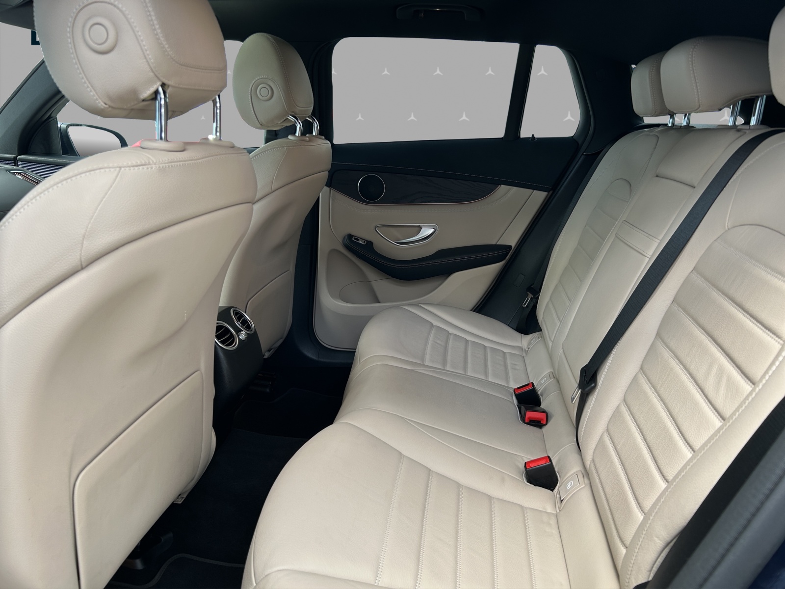 MERCEDES-BENZ EQC 400 4Matic - 14