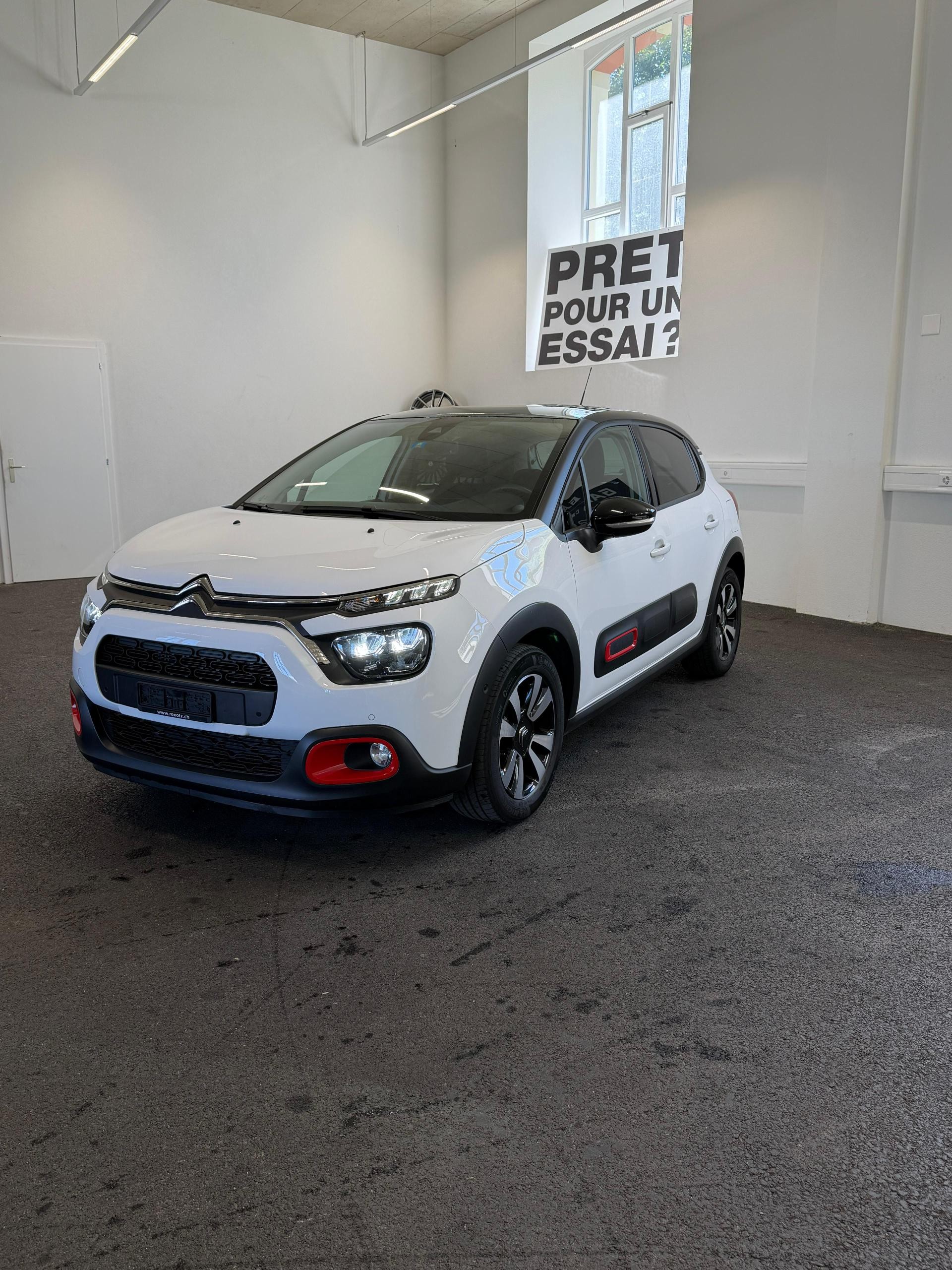 CITROEN C3 1.2i PureTech Shine - 2