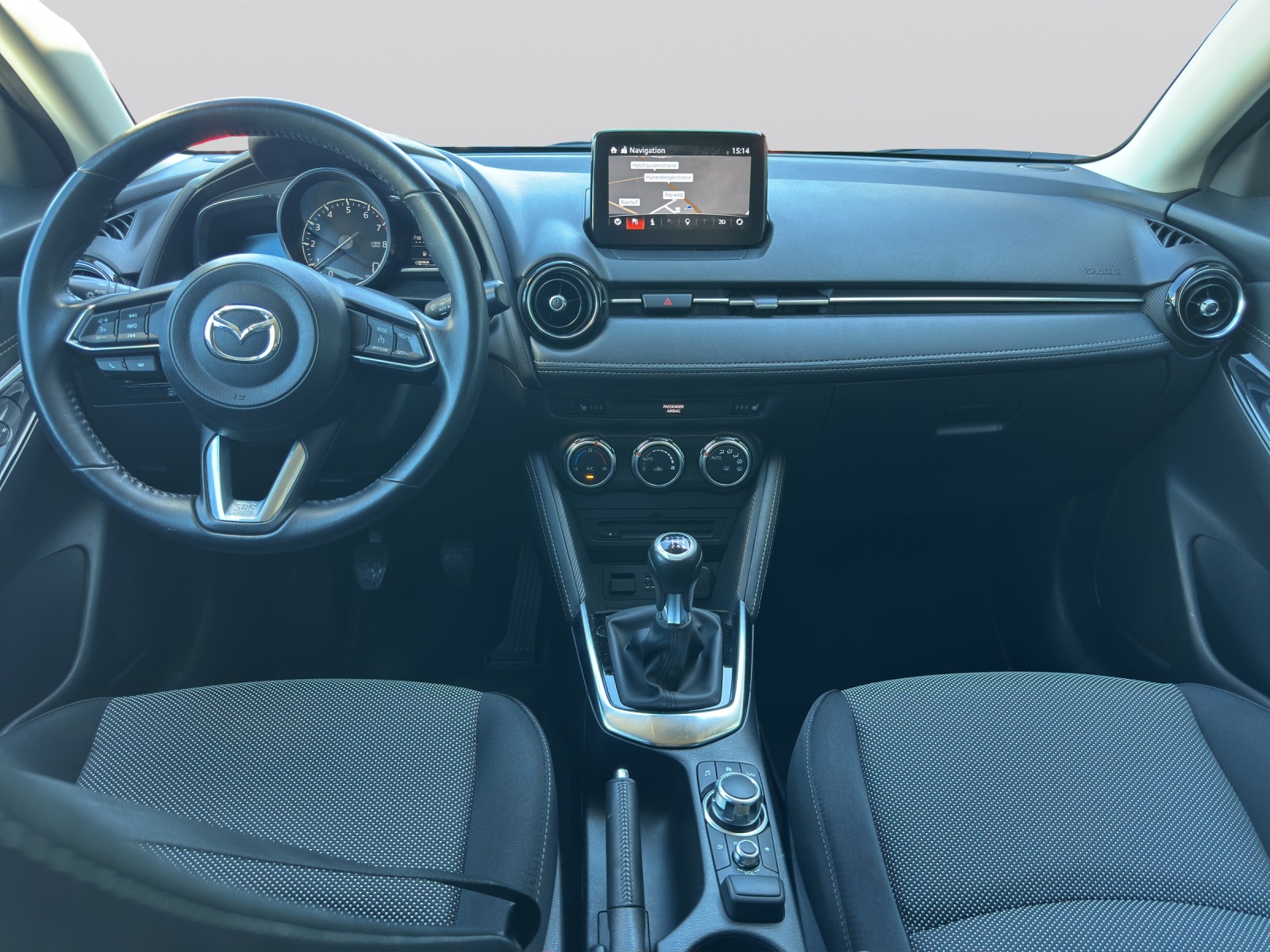 MAZDA 2 SKYACTIV-G 115 Revolution - 11