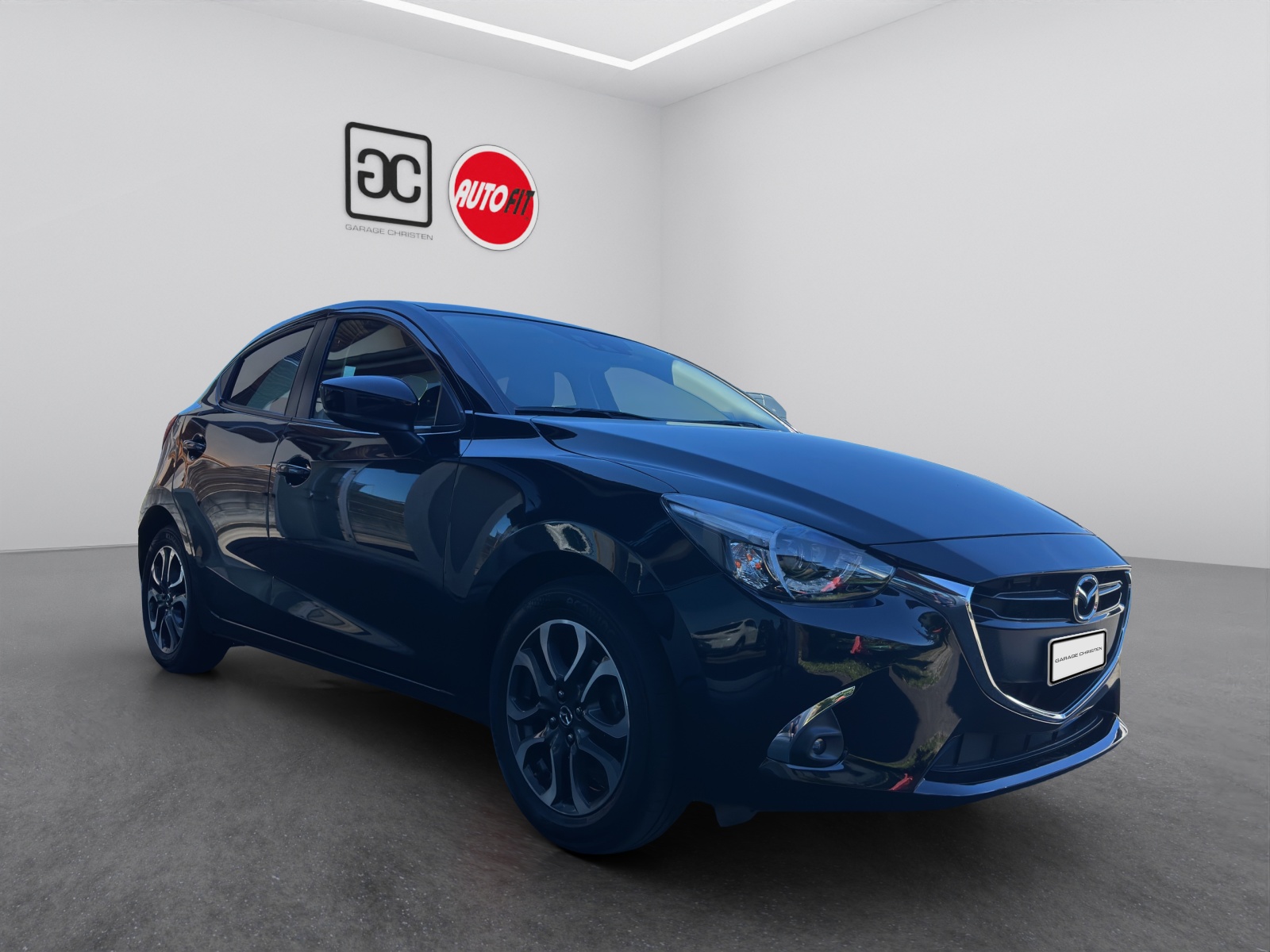 MAZDA 2 SKYACTIV-G 115 Revolution - 2