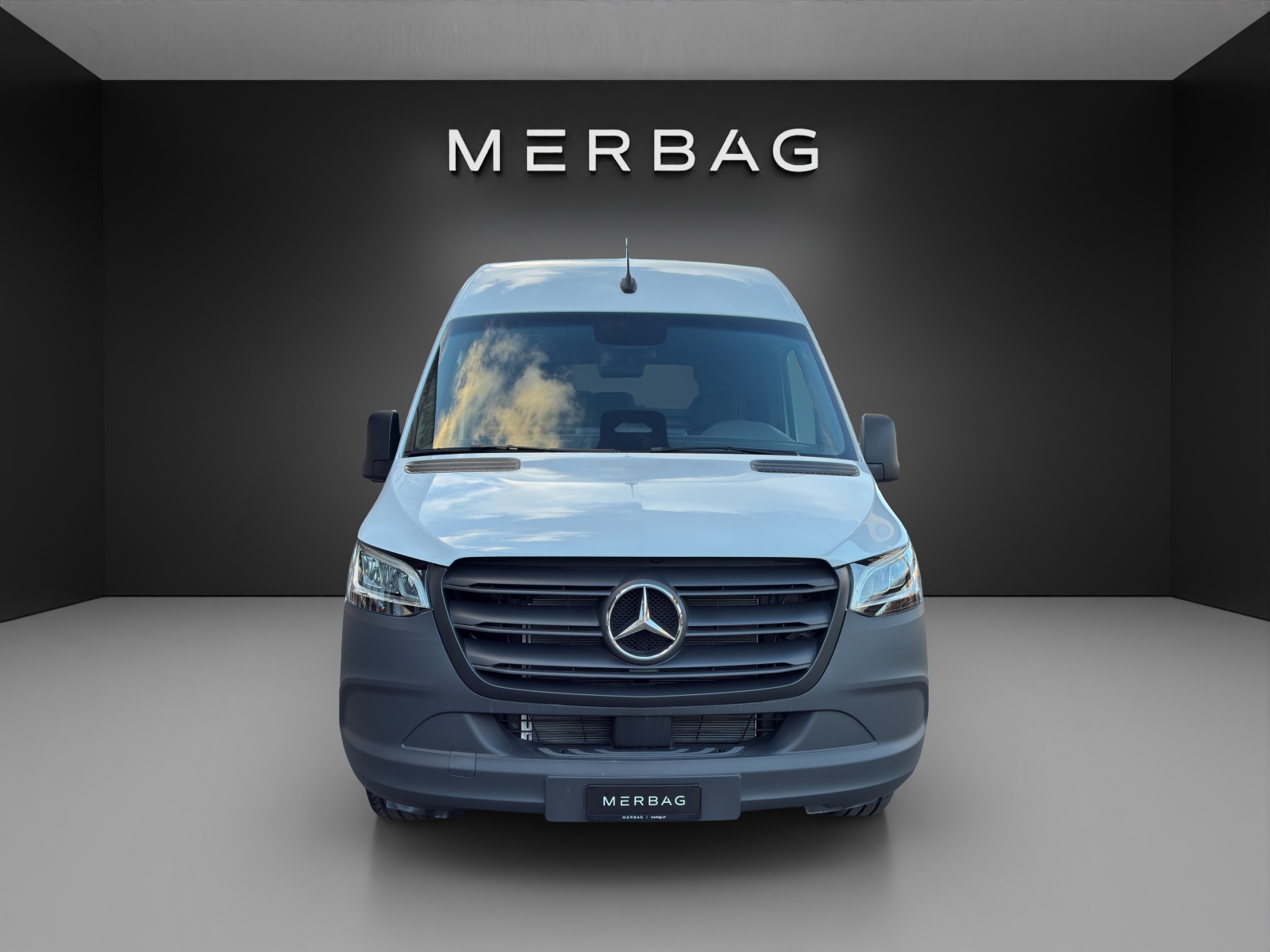 MERCEDES-BENZ Sprinter 317 CDI Standard 9G-TRONIC - 2