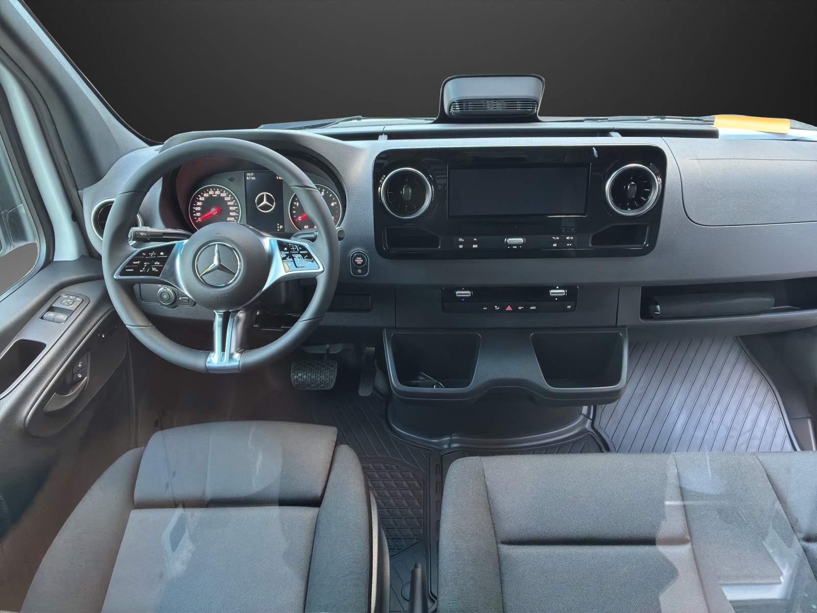 MERCEDES-BENZ Sprinter 317 CDI Standard 9G-TRONIC - 9