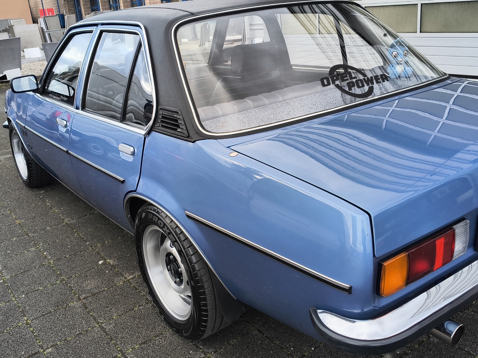 OPEL B 2000 - 7