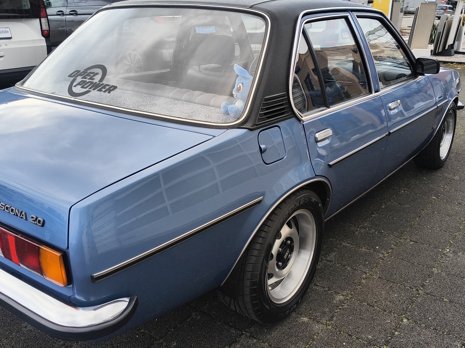 OPEL B 2000 - 8