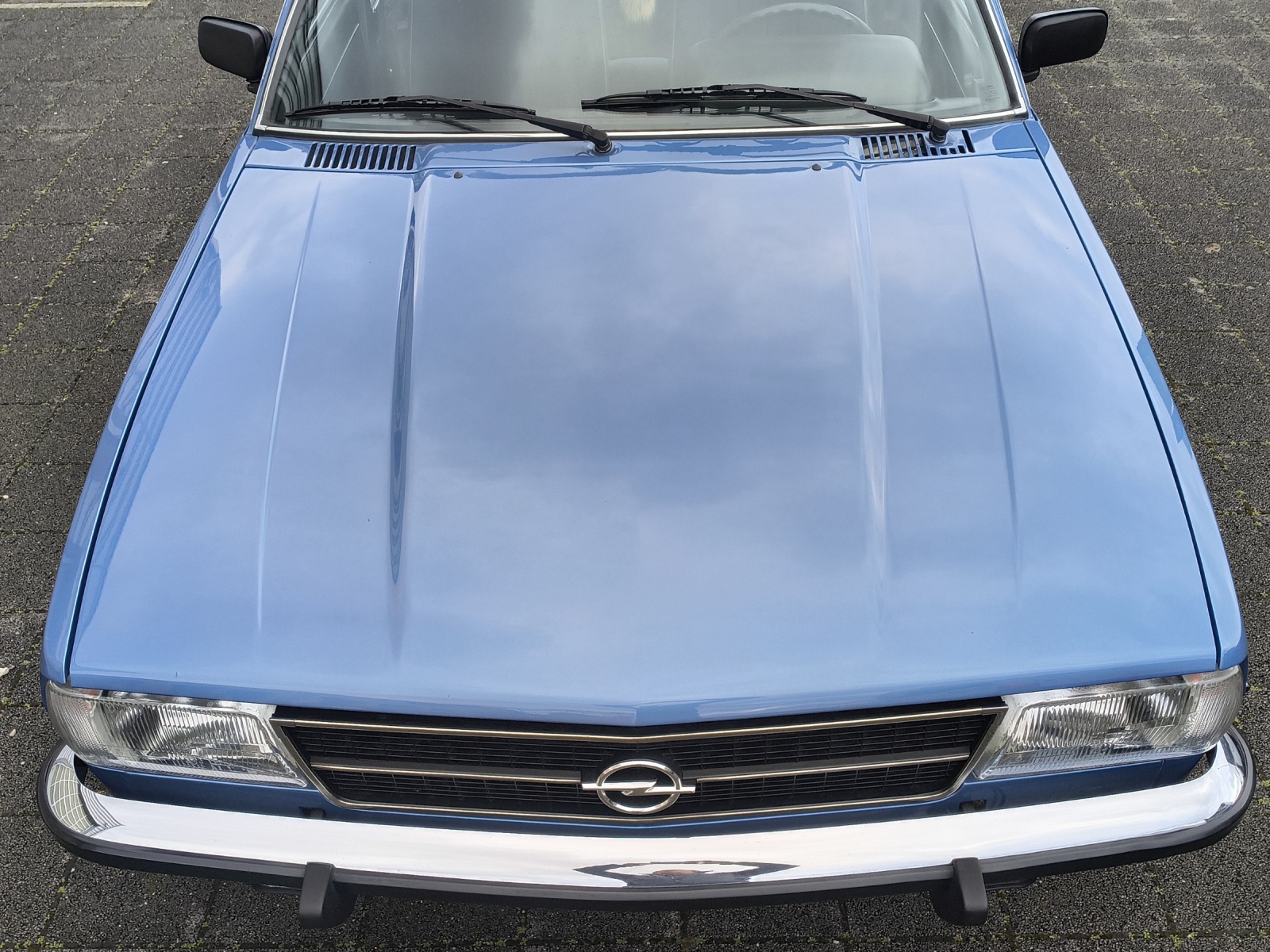 OPEL B 2000 - 11
