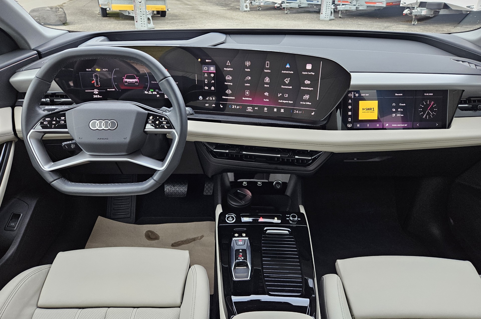 AUDI Q6 e-tron quattro Tech pro mit Luftfederung und Anhängerkupplung - 17