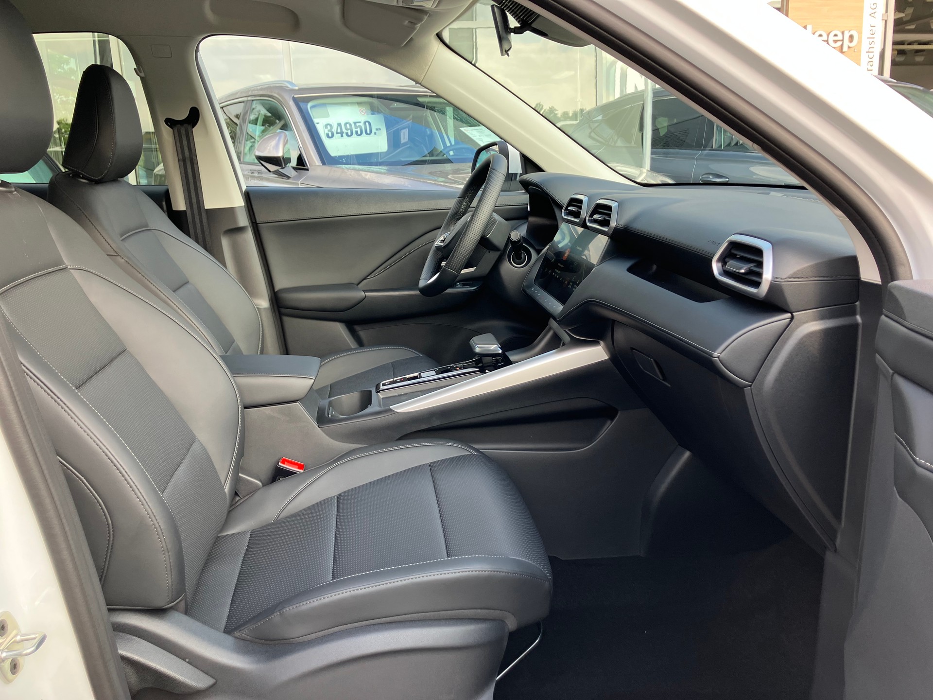 MG ZS 1.5 Hybrid+ Luxury - 9