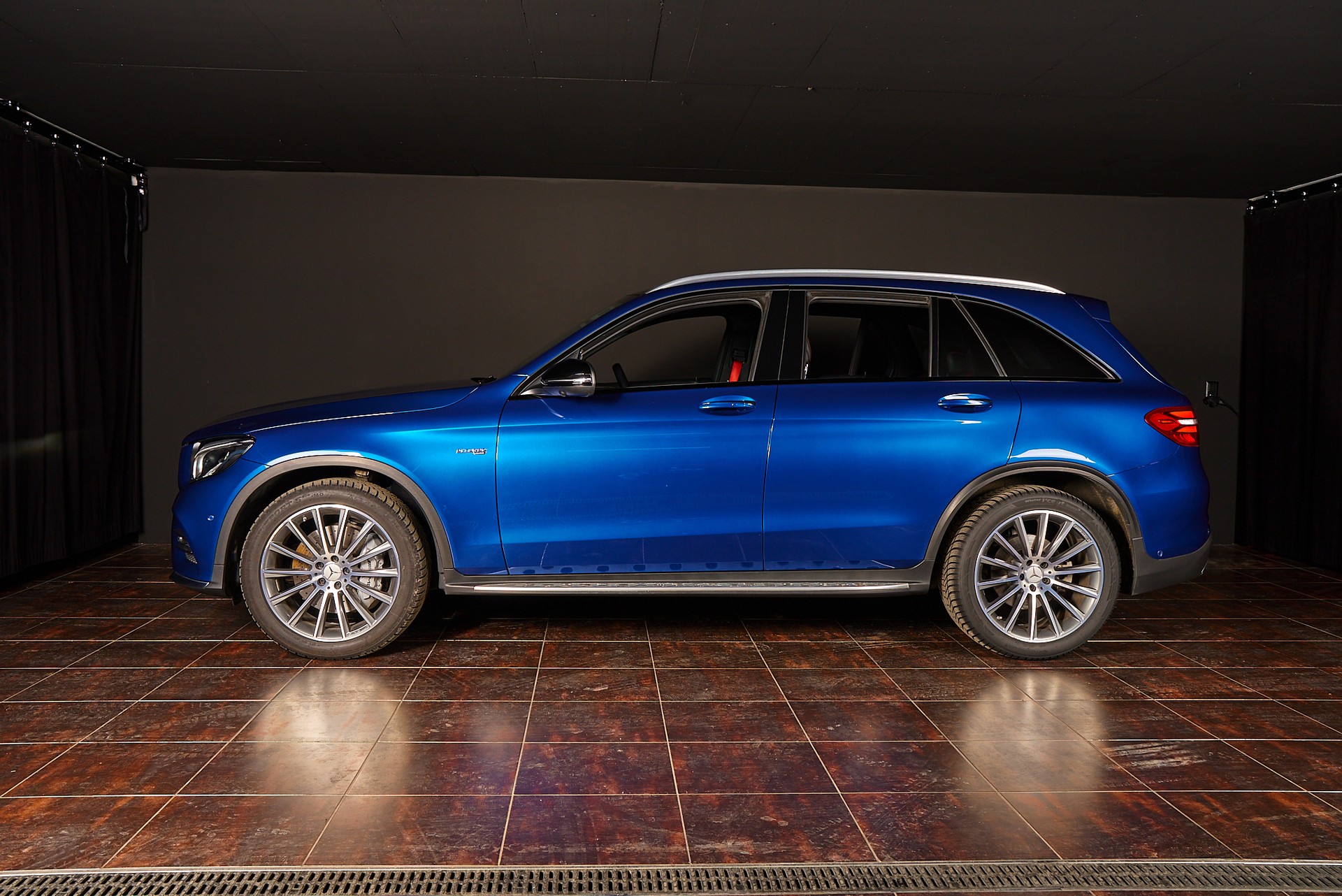 MERCEDES-BENZ GLC 43 AMG 4Matic 9G-Tronic - 3