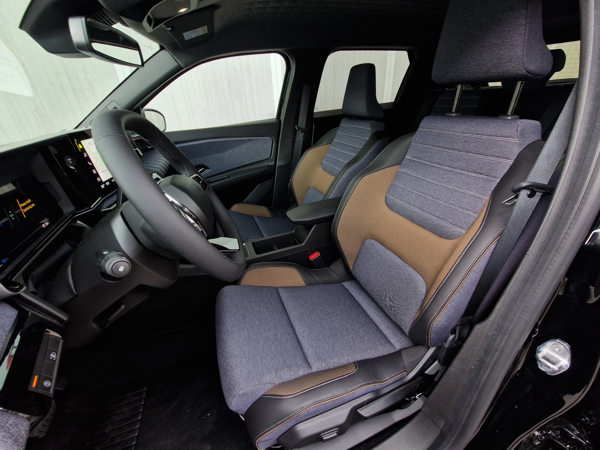RENAULT 5 E-Tech Comfort Range techno - 8