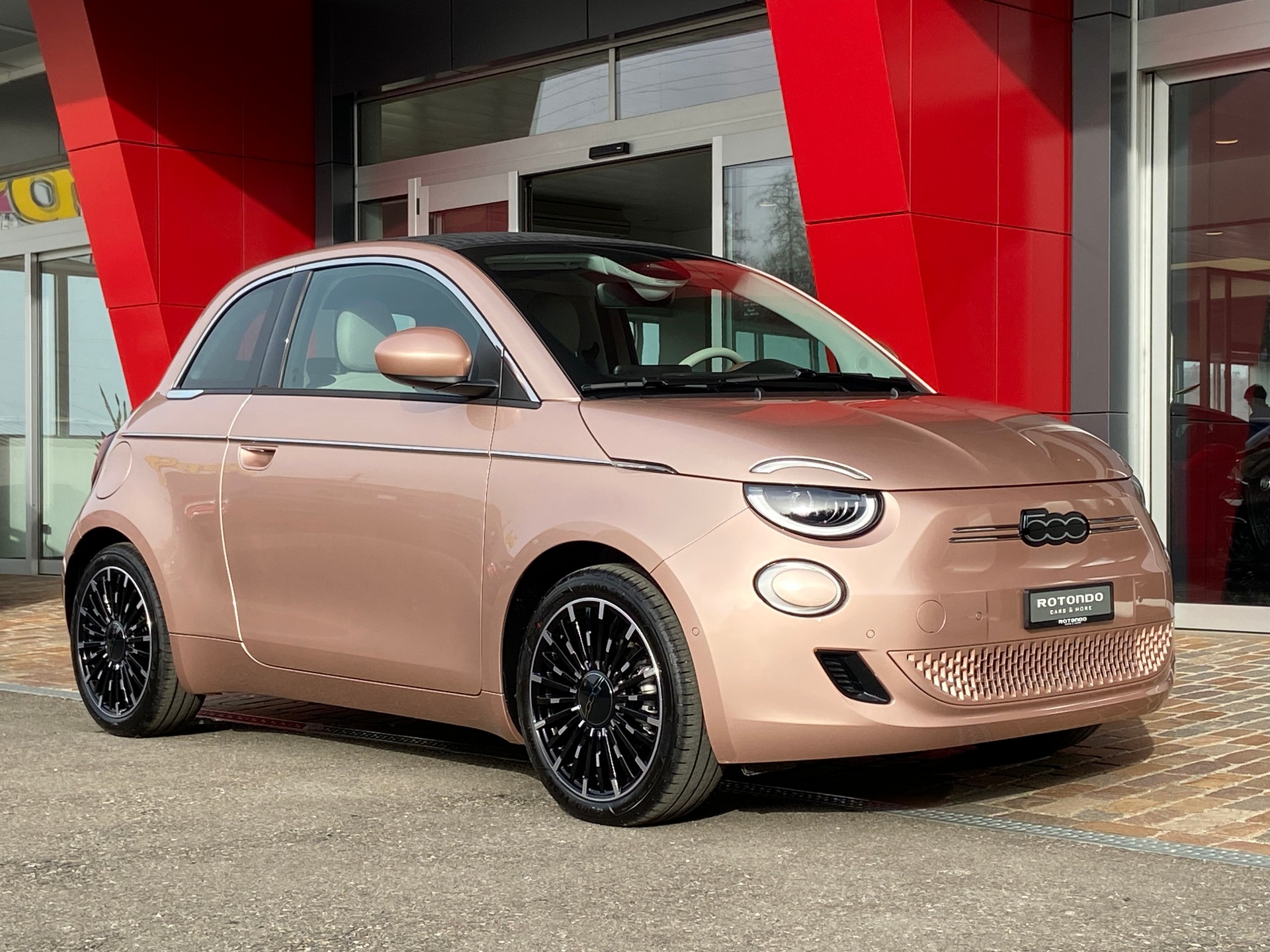 FIAT 500 C electric 87 kW La Prima - 18
