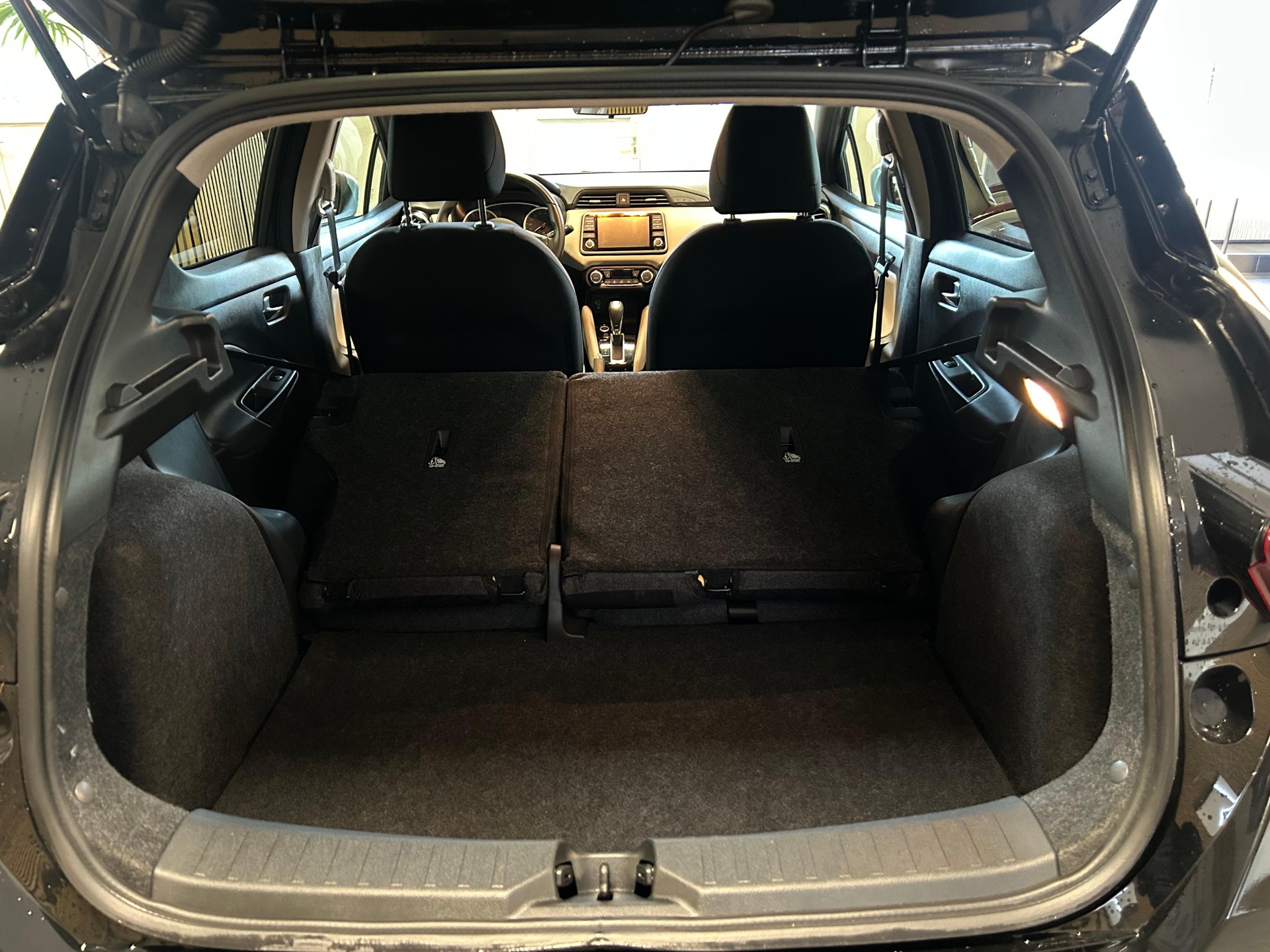 NISSAN Micra 1.0 IG-T N-Design - 20