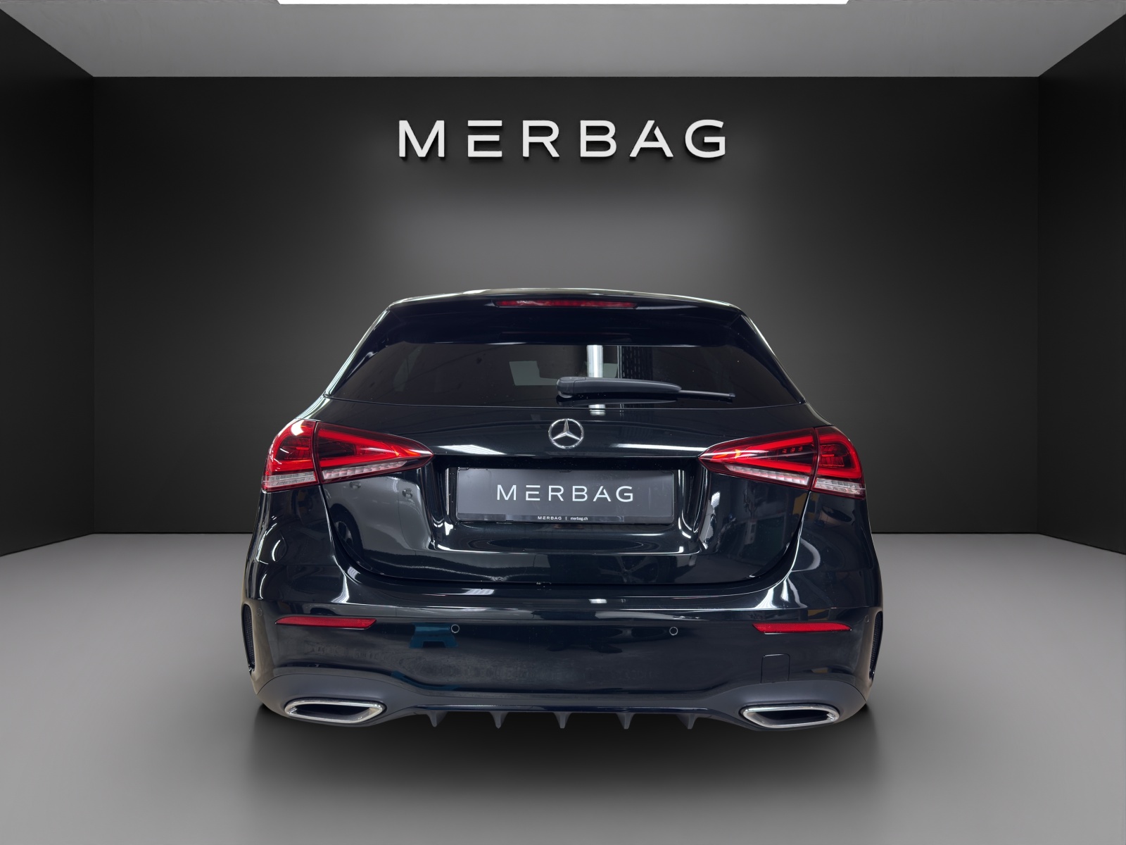 MERCEDES-BENZ A 180 Night Star AMG Line - 4