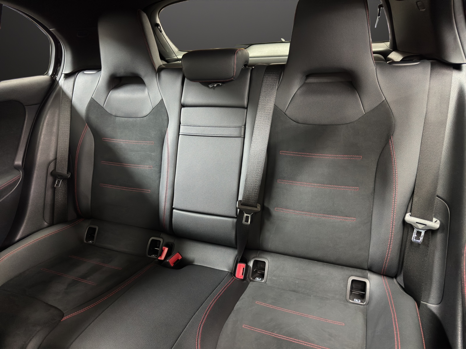 MERCEDES-BENZ A 180 Night Star AMG Line - 15