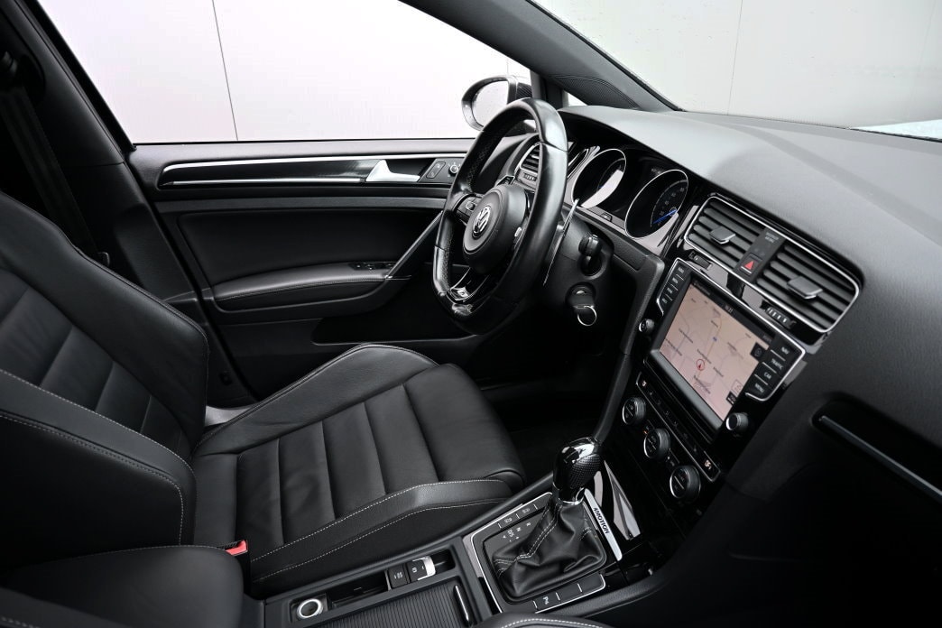 VW Golf 2.0 TSI R 4Motion DSG - 7