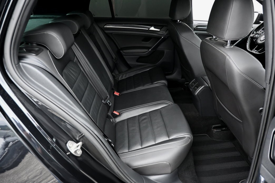 VW Golf 2.0 TSI R 4Motion DSG - 8
