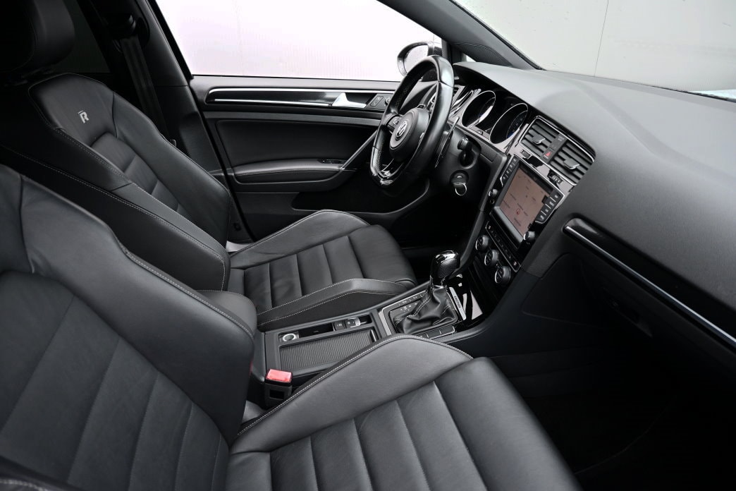 VW Golf 2.0 TSI R 4Motion DSG - 5