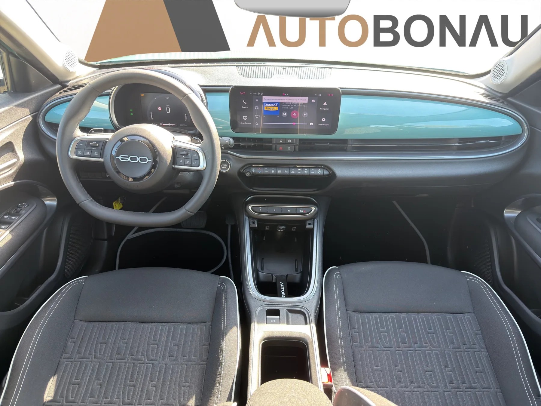 FIAT 600 1.2 Hybrid 145 Cult - 12