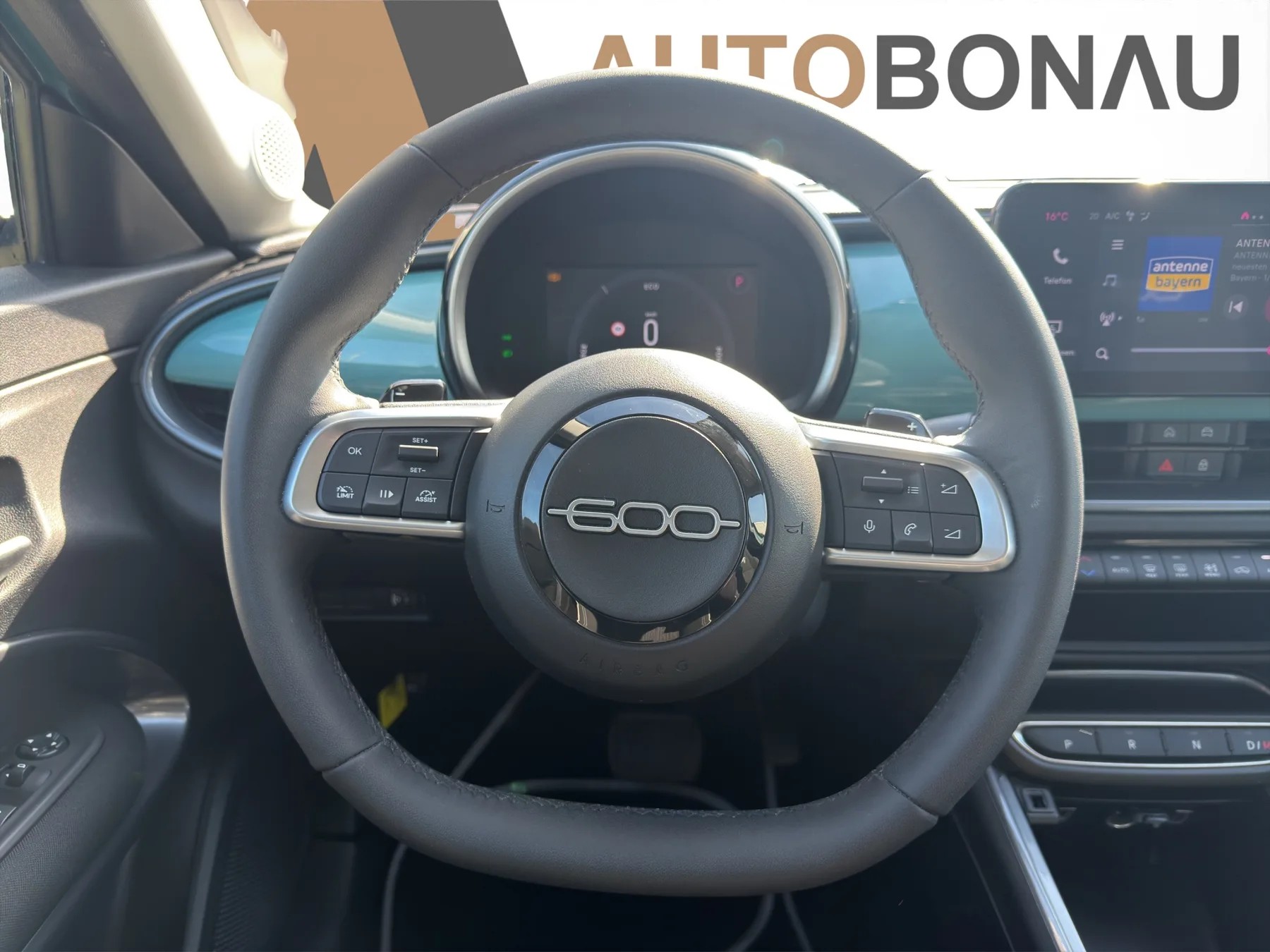 FIAT 600 1.2 Hybrid 145 Cult - 18