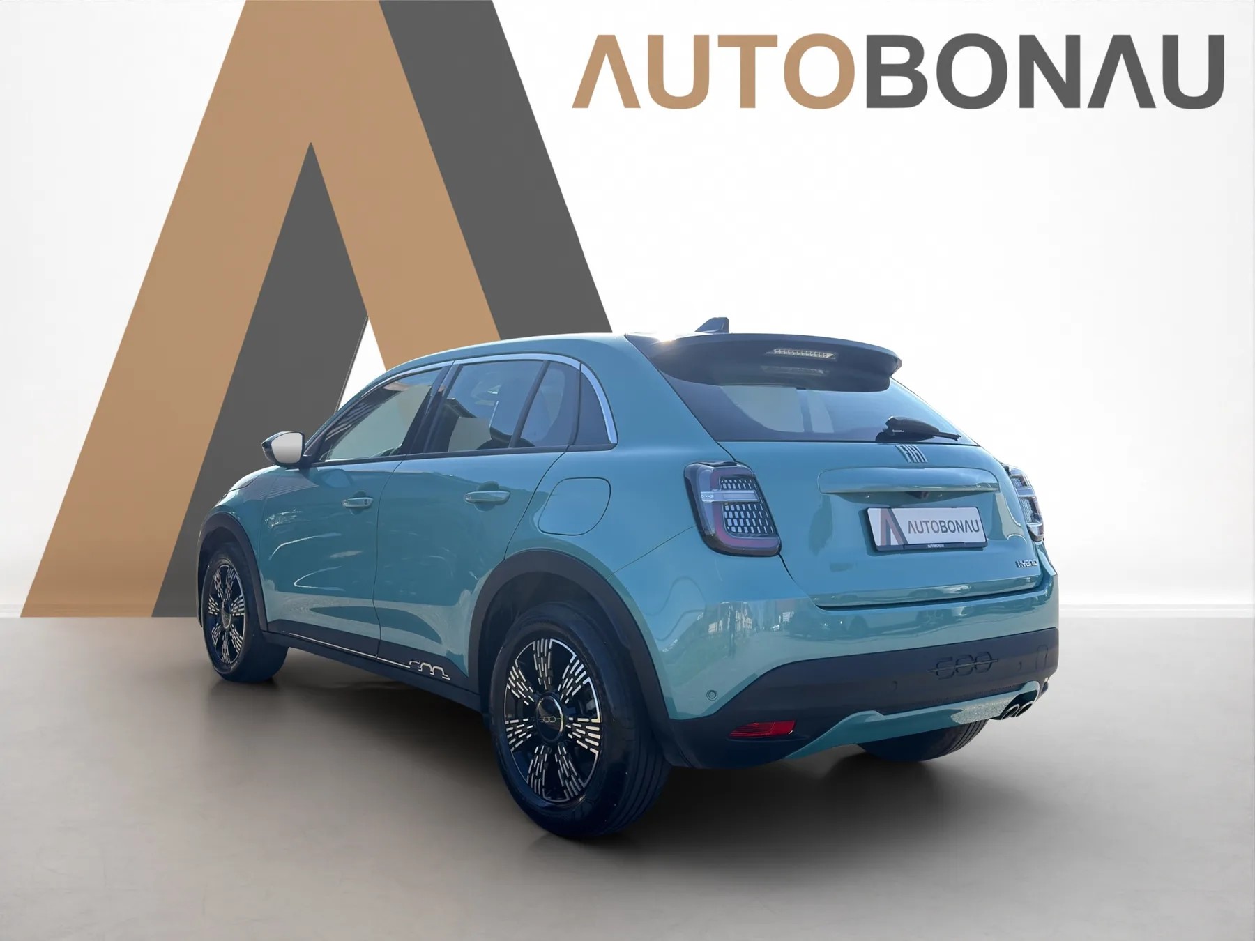 FIAT 600 1.2 Hybrid 145 Cult - 3
