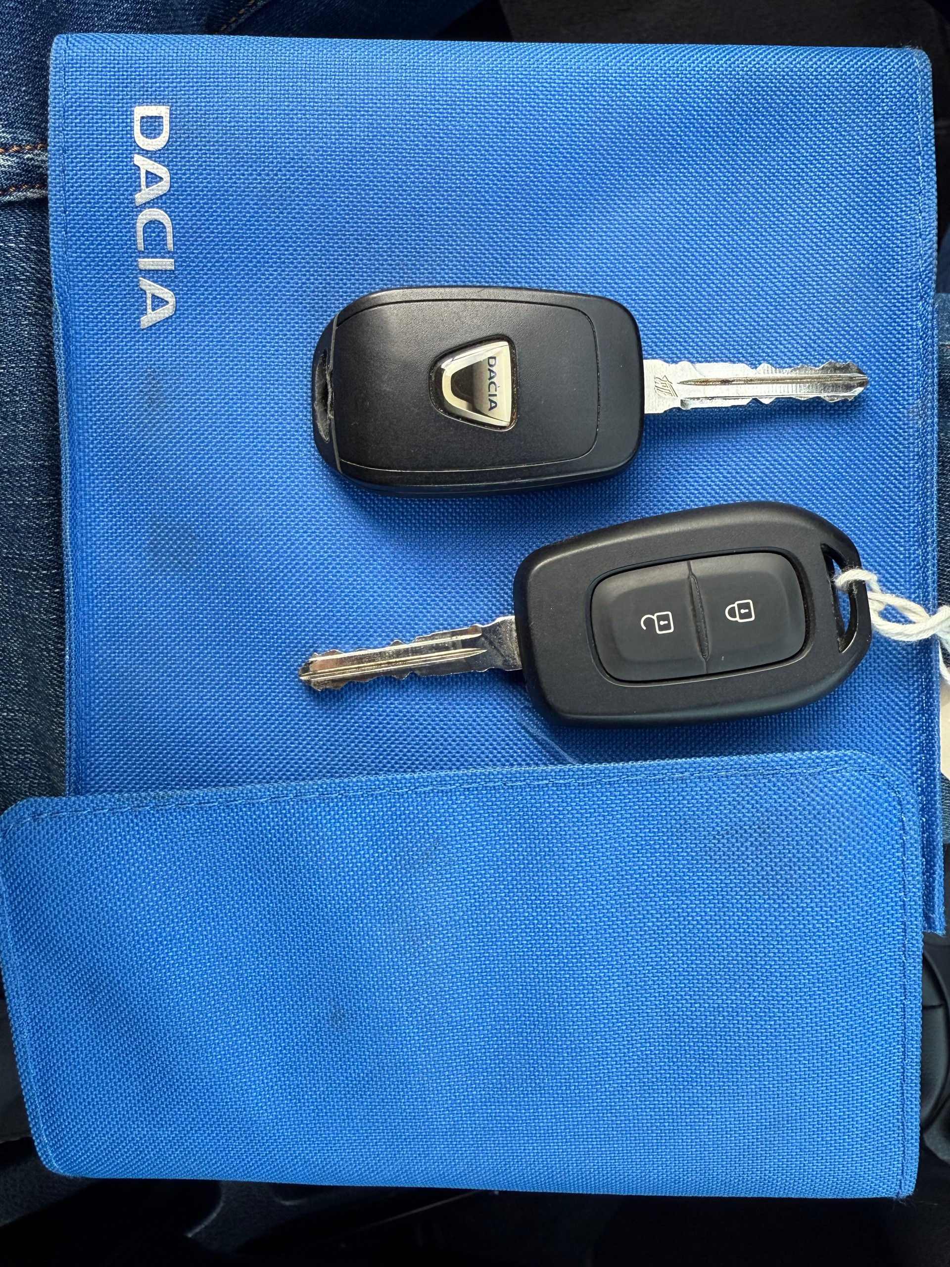 DACIA Sandero 1.5 dCi Lauréate Automatic - 16