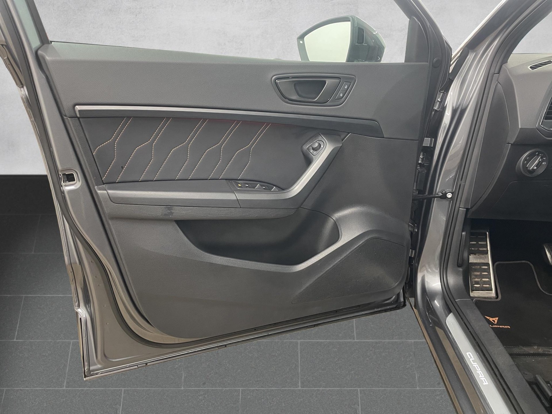 CUPRA Ateca 2.0 TSI VZ 4Drive DSG - 9