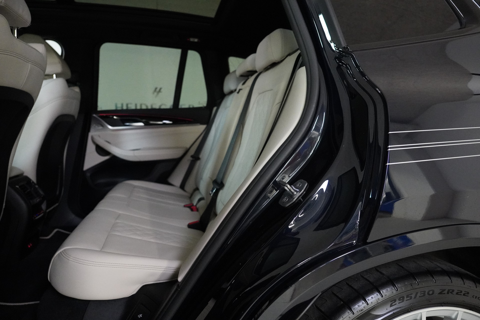 BMW-ALPINA XD3 Switch-Tronic - 13