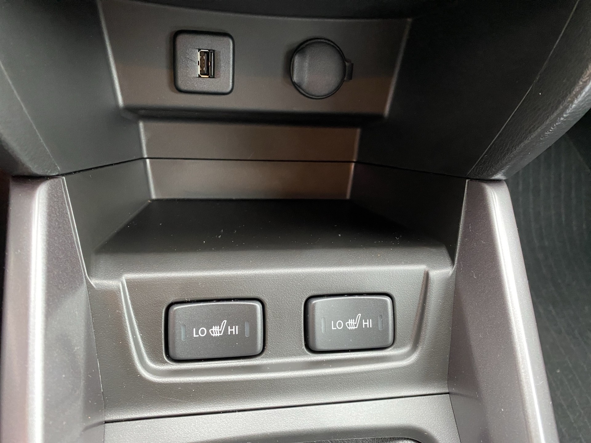 SUZUKI Vitara 1.4 Boosterjet Compact + 4x4 Hybrid Automatic - 16