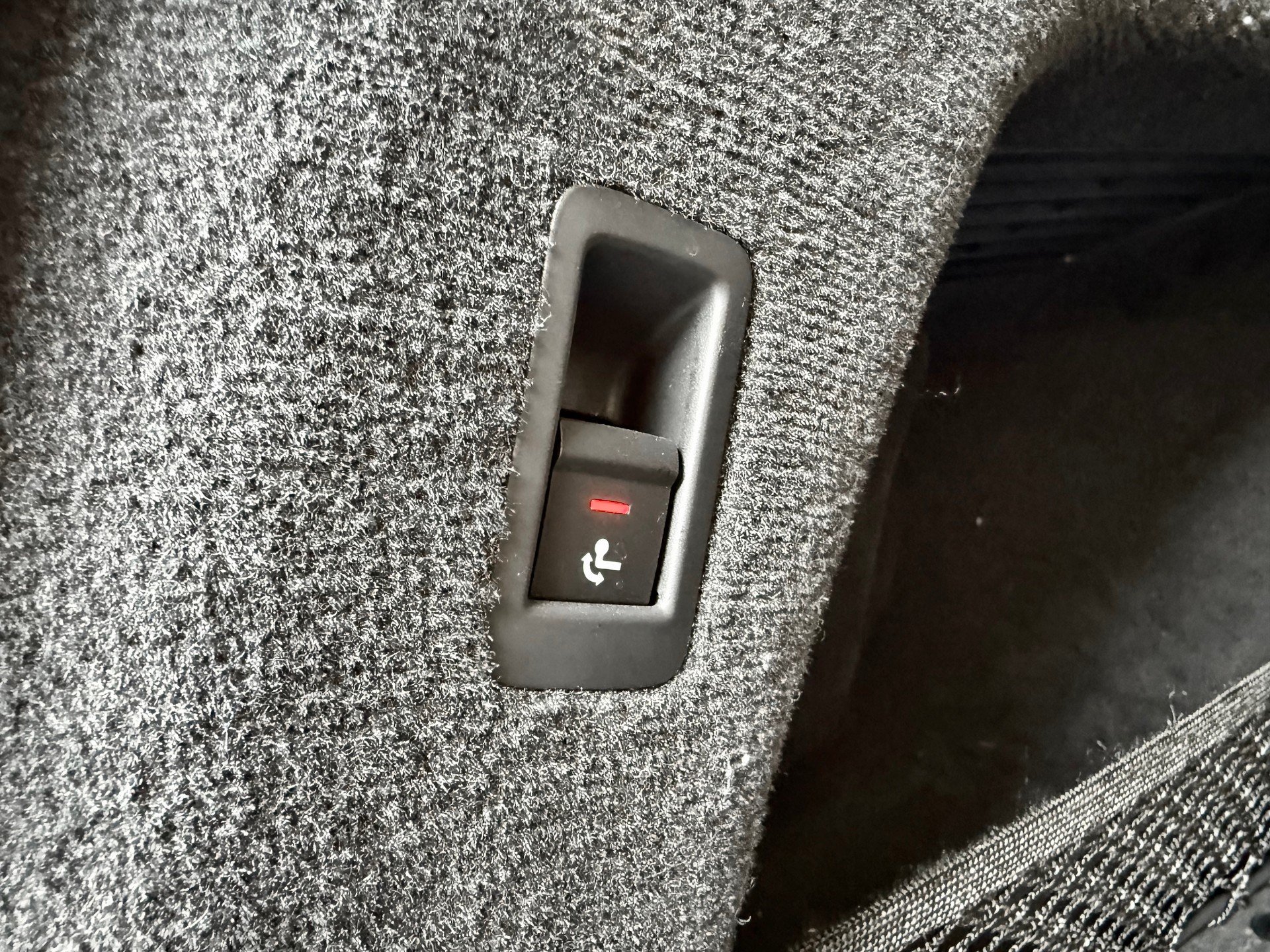 AUDI RS6 Avant 4.0 TFSI V8 quattro " Einzelstück " APR-720 PS- Kemora Matt - 15