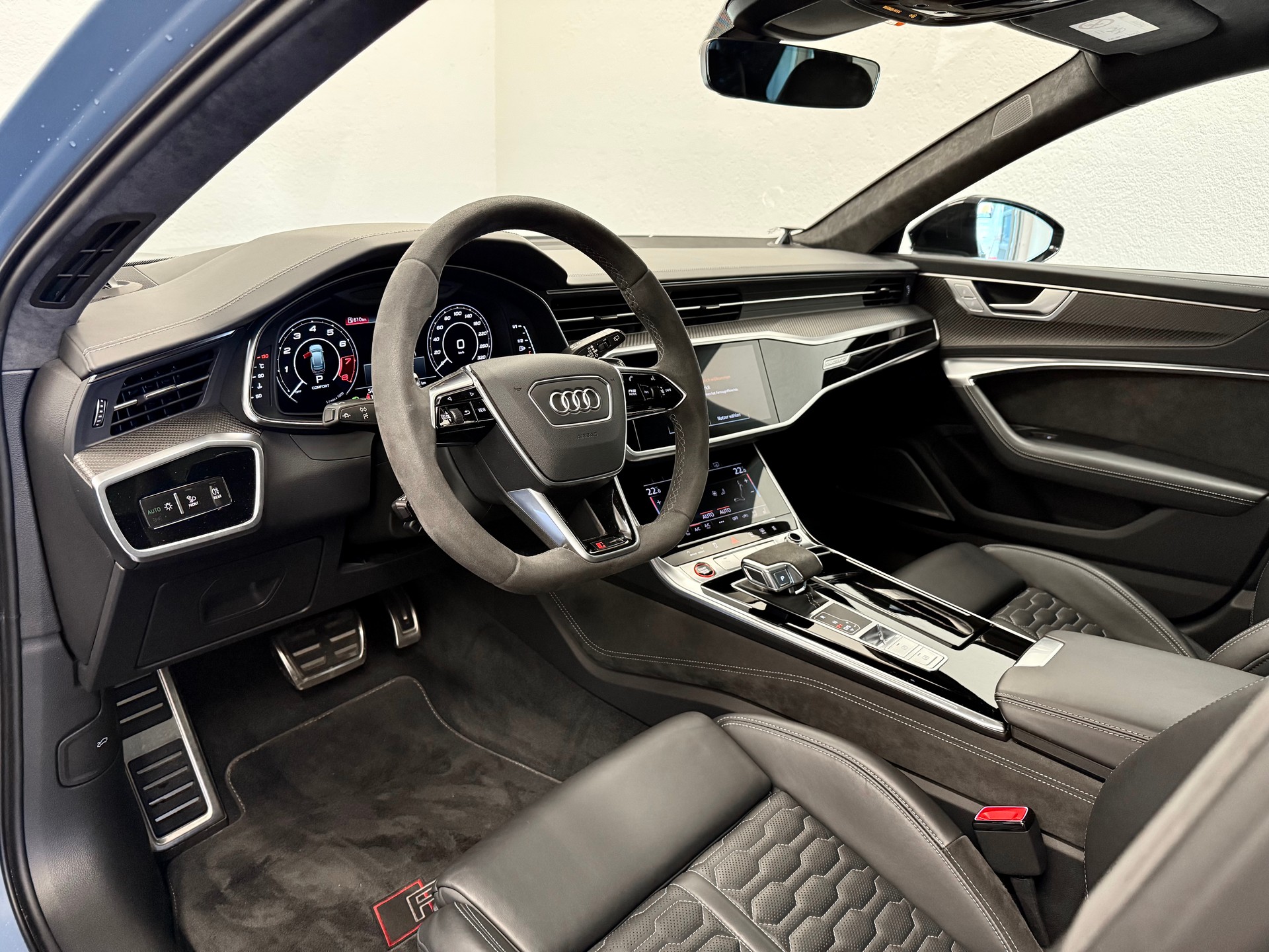 AUDI RS6 Avant 4.0 TFSI V8 quattro " Einzelstück " APR-720 PS- Kemora Matt - 21