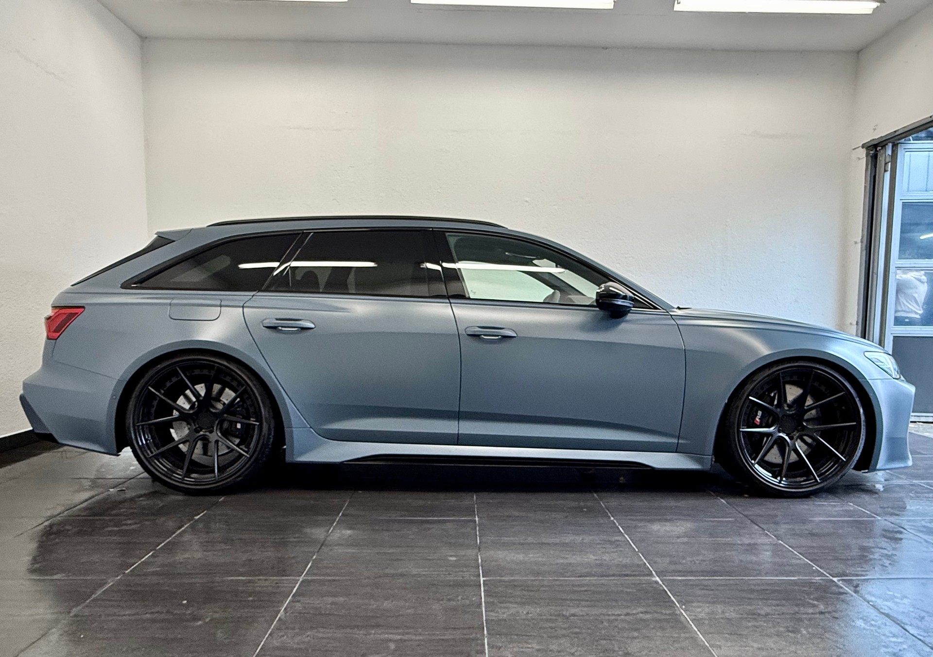 AUDI RS6 Avant 4.0 TFSI V8 quattro " Einzelstück " APR-720 PS- Kemora Matt - 5