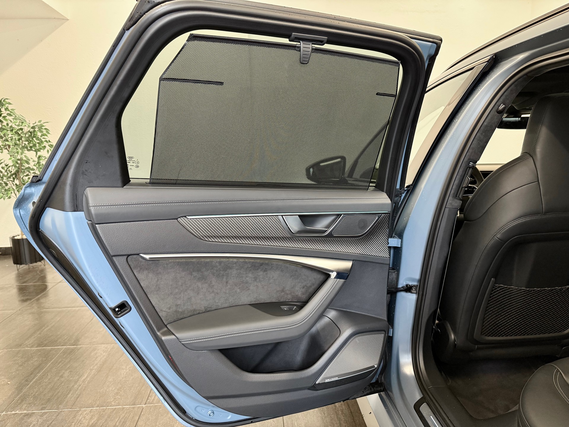 AUDI RS6 Avant 4.0 TFSI V8 quattro " Einzelstück " APR-720 PS- Kemora Matt - 26