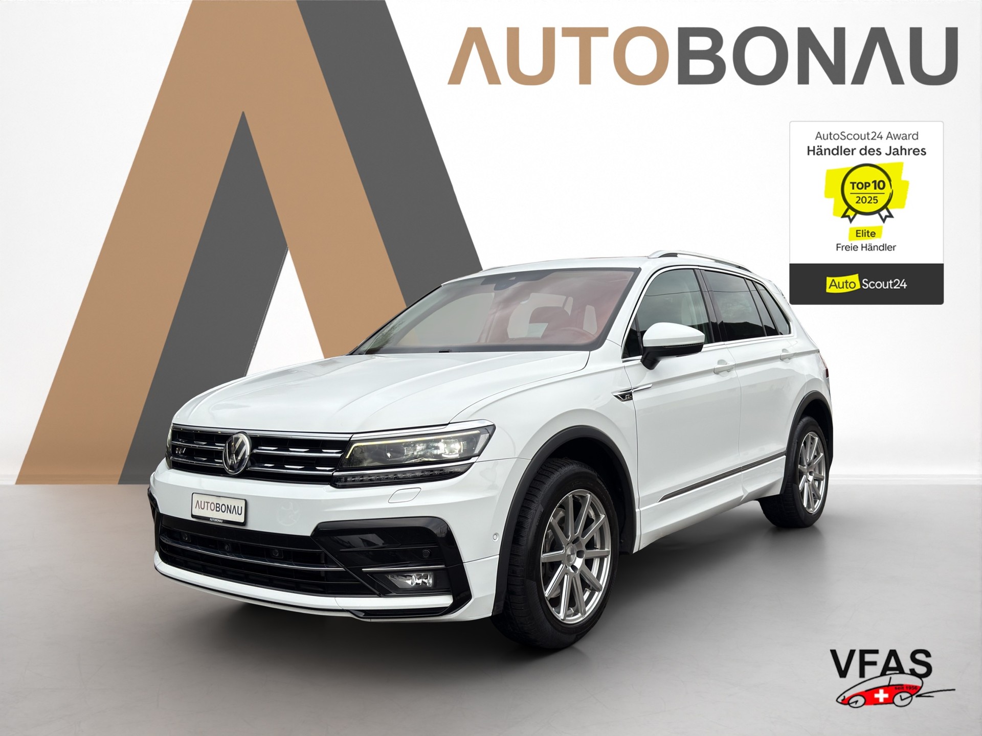 VW Tiguan 2.0 TSI Highline DSG Vienna Sky AHK - 2