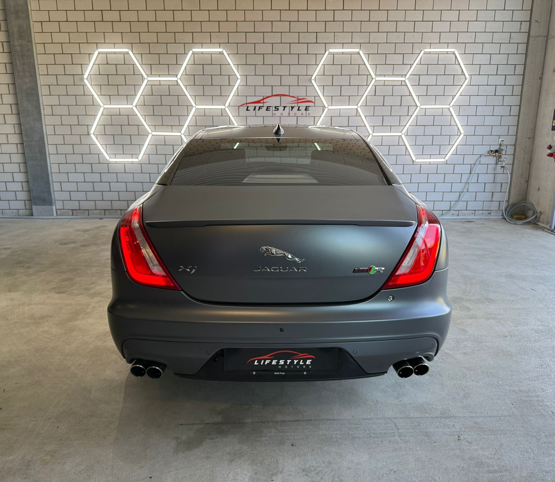 JAGUAR XJ 5.0 S/C XJR 575 Automatic - 4