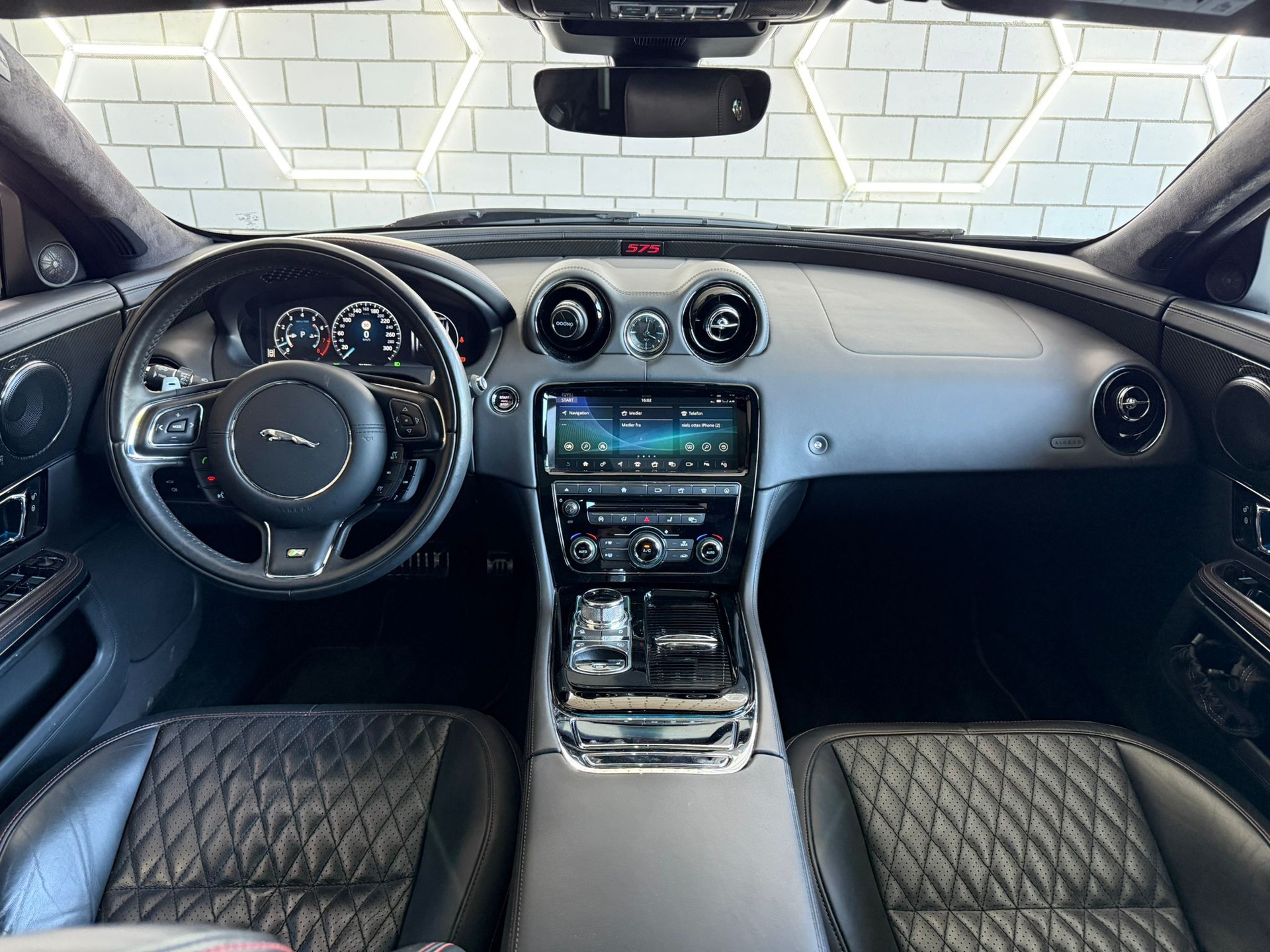 JAGUAR XJ 5.0 S/C XJR 575 Automatic - 9