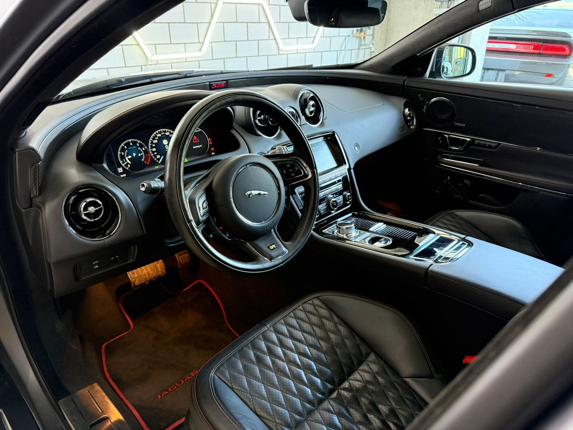 JAGUAR XJ 5.0 S/C XJR 575 Automatic - 7