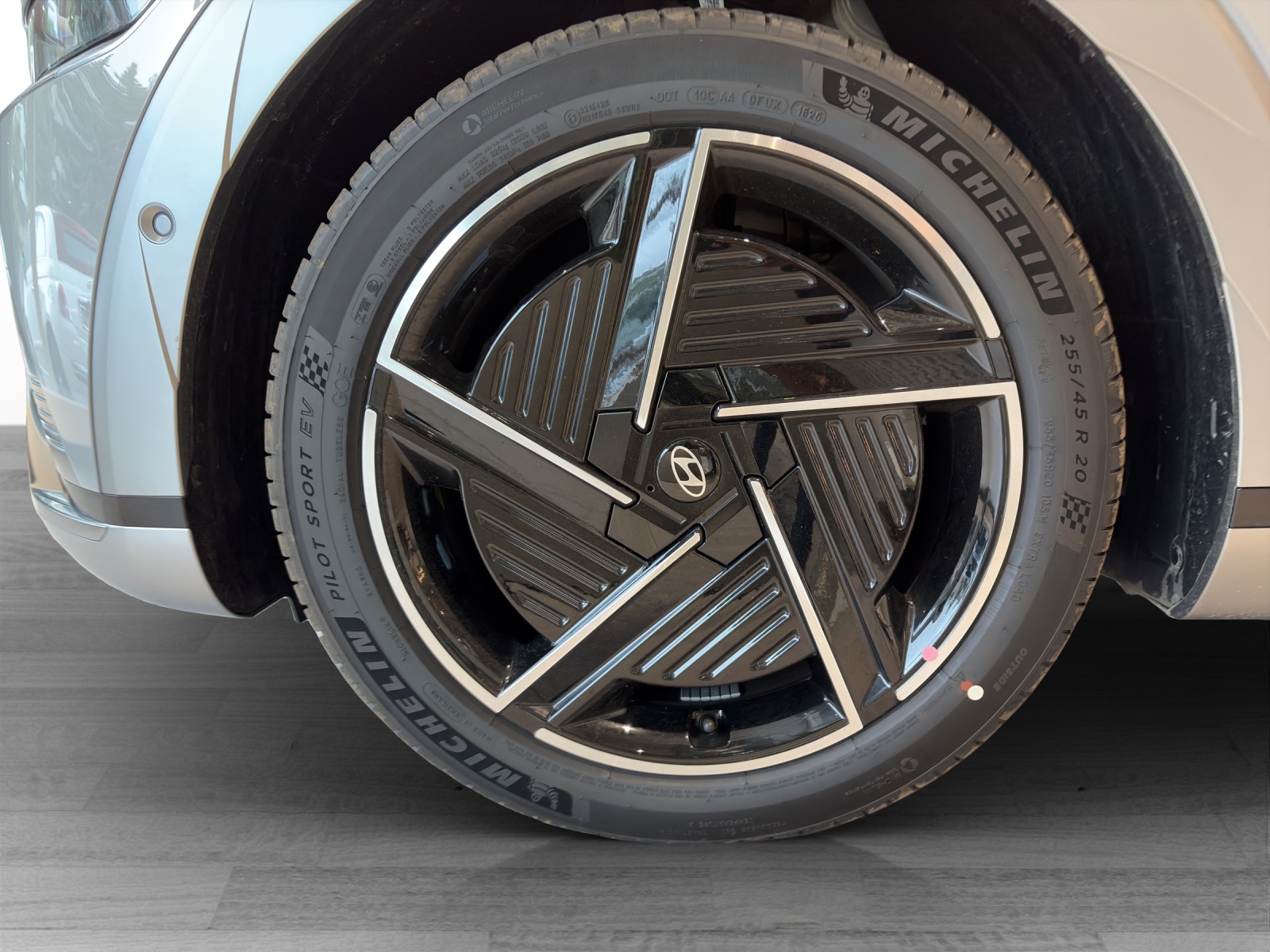 HYUNDAI Ioniq 5 Vertex 84kWh 4WD - 13