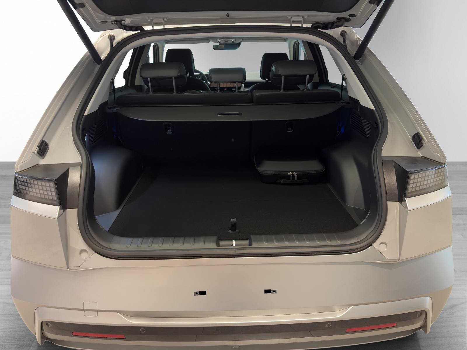 HYUNDAI Ioniq 5 Vertex 84kWh 4WD - 7
