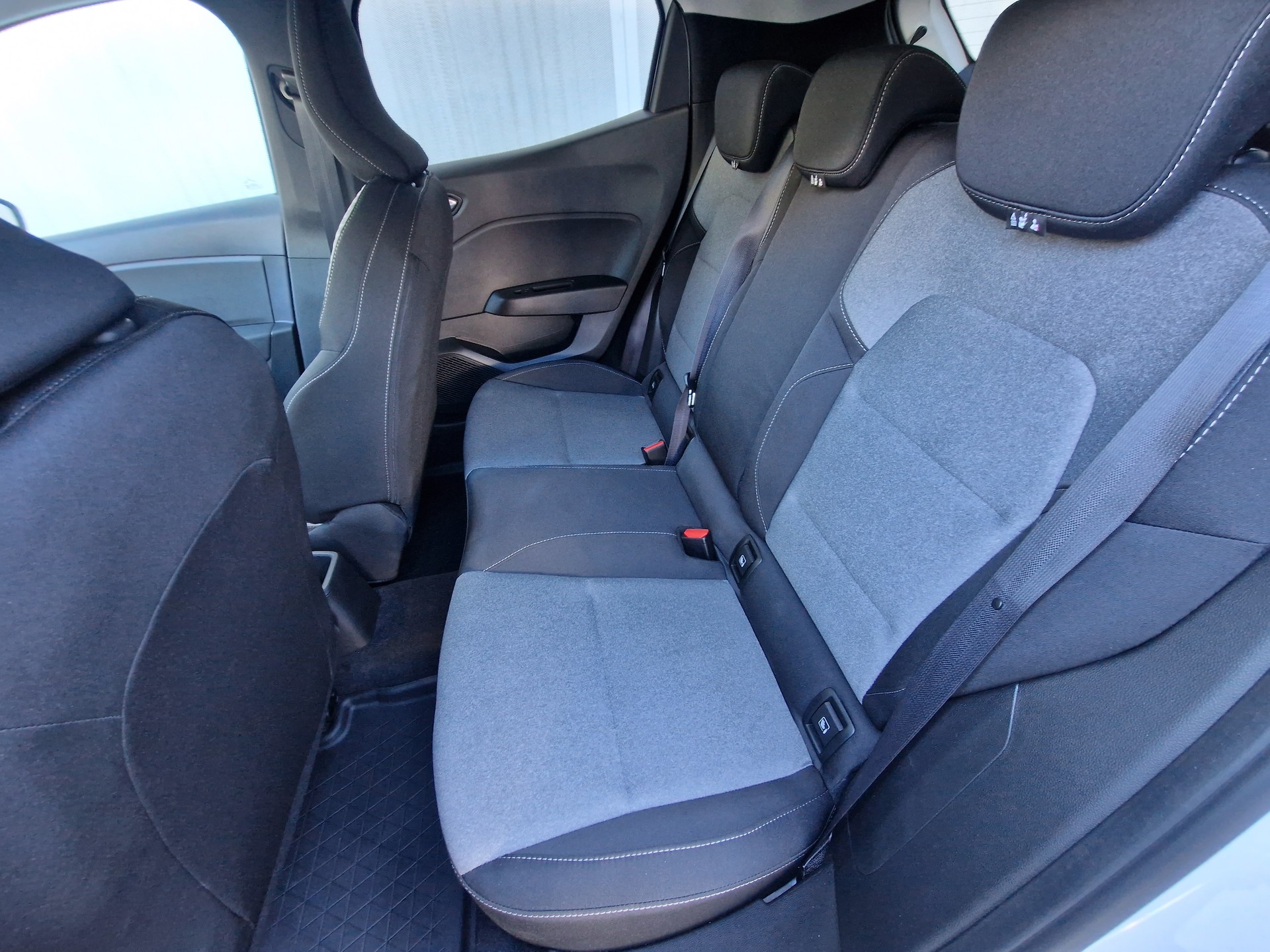MITSUBISHI Colt 1.0 Invite+ - 5