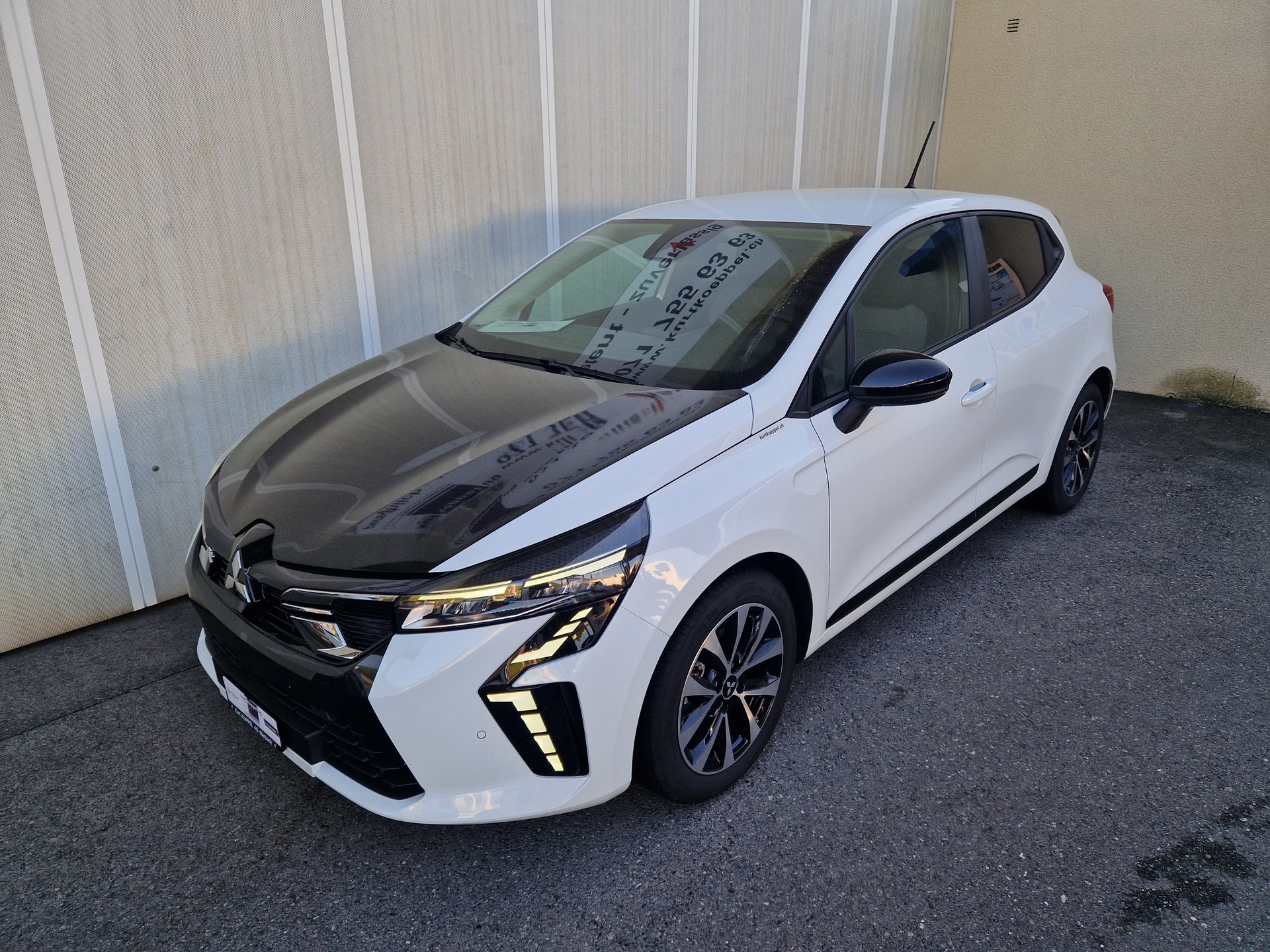 MITSUBISHI Colt 1.0 Invite+ - 2